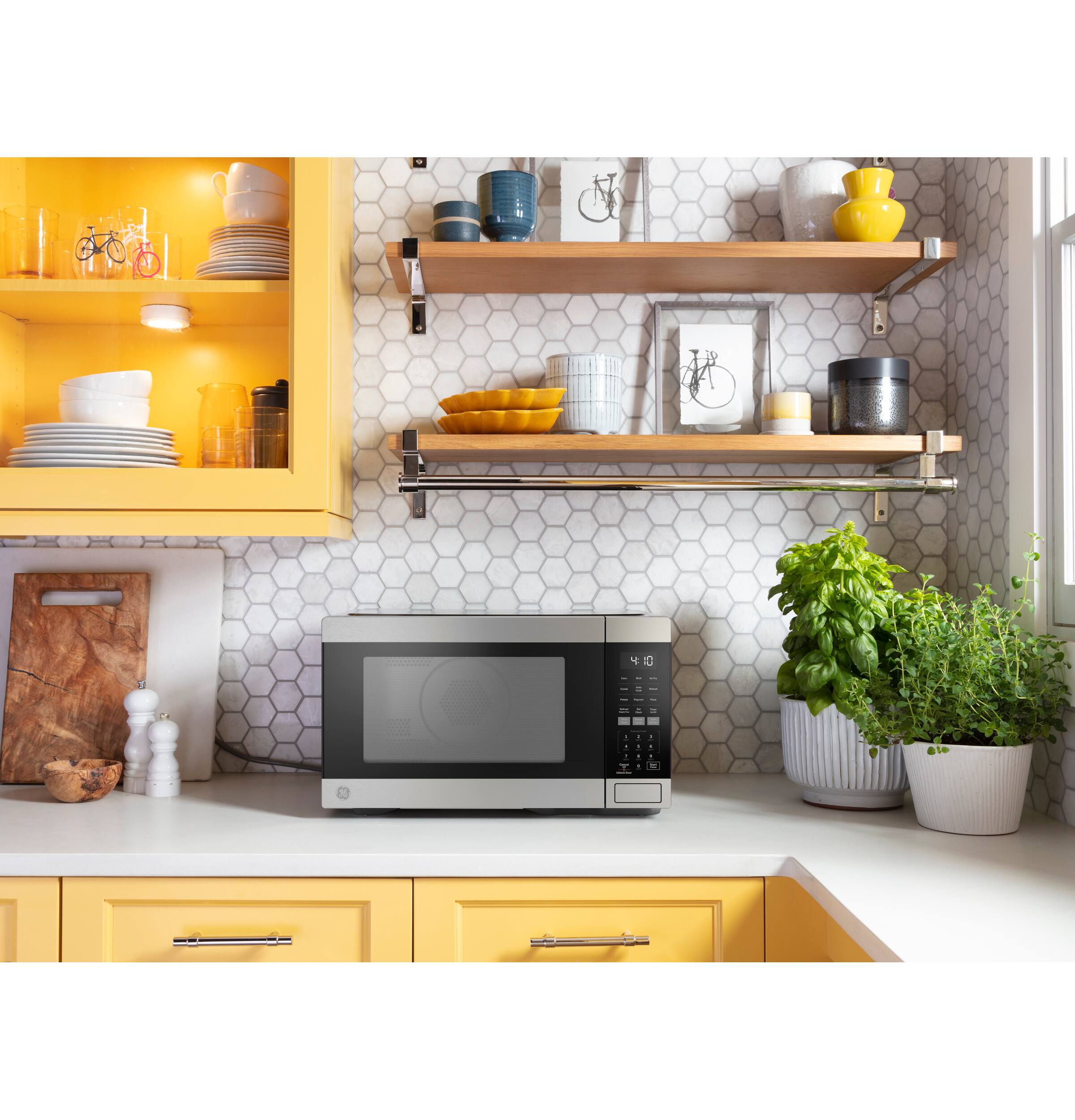 Alt View 7. GE - 1.0 Cu. Ft. Countertop Convection Microwave with Sensor Cooking and Air Fry - Stainless Steel.