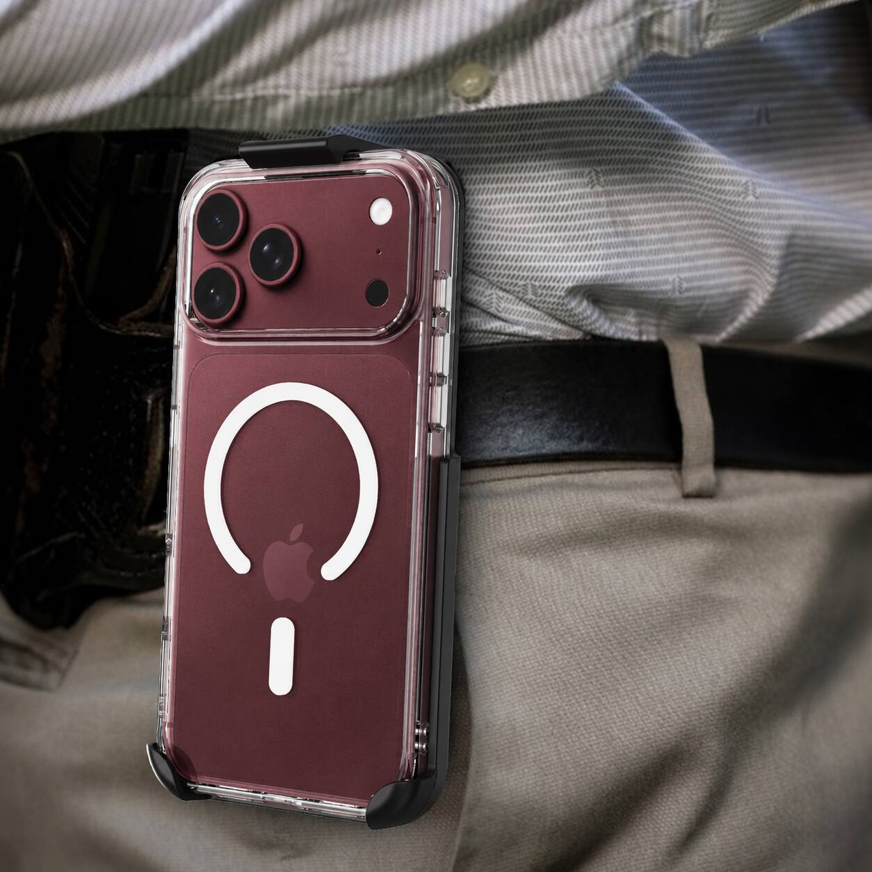 Alt View 6. Nakedcellphone - Combo for iPhone 18 Pro Max - Case and Holster Belt Clip (Compatible with MagSafe) - Clear.