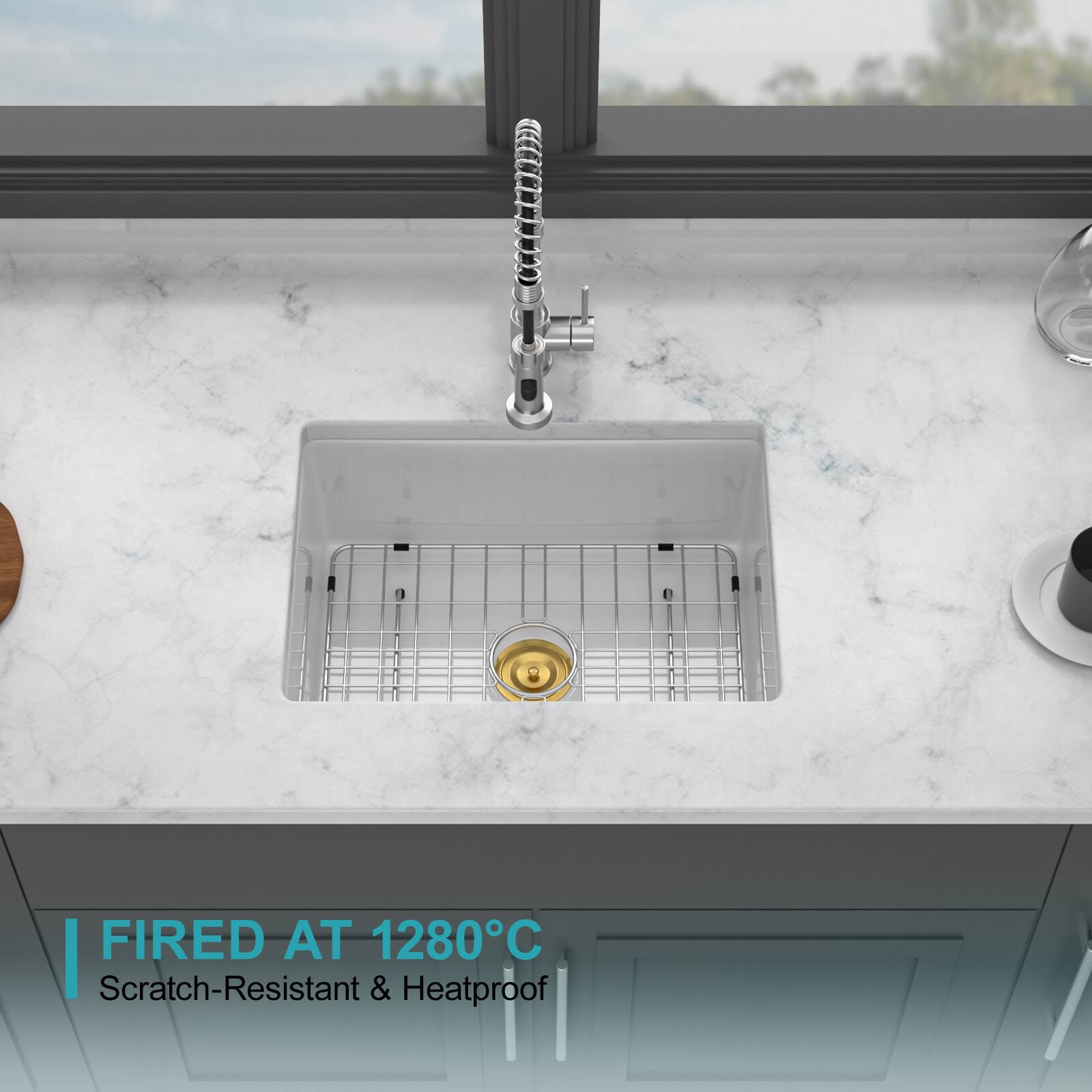 Fired at 1280°C  
Scratch-Resistant & Heatproof