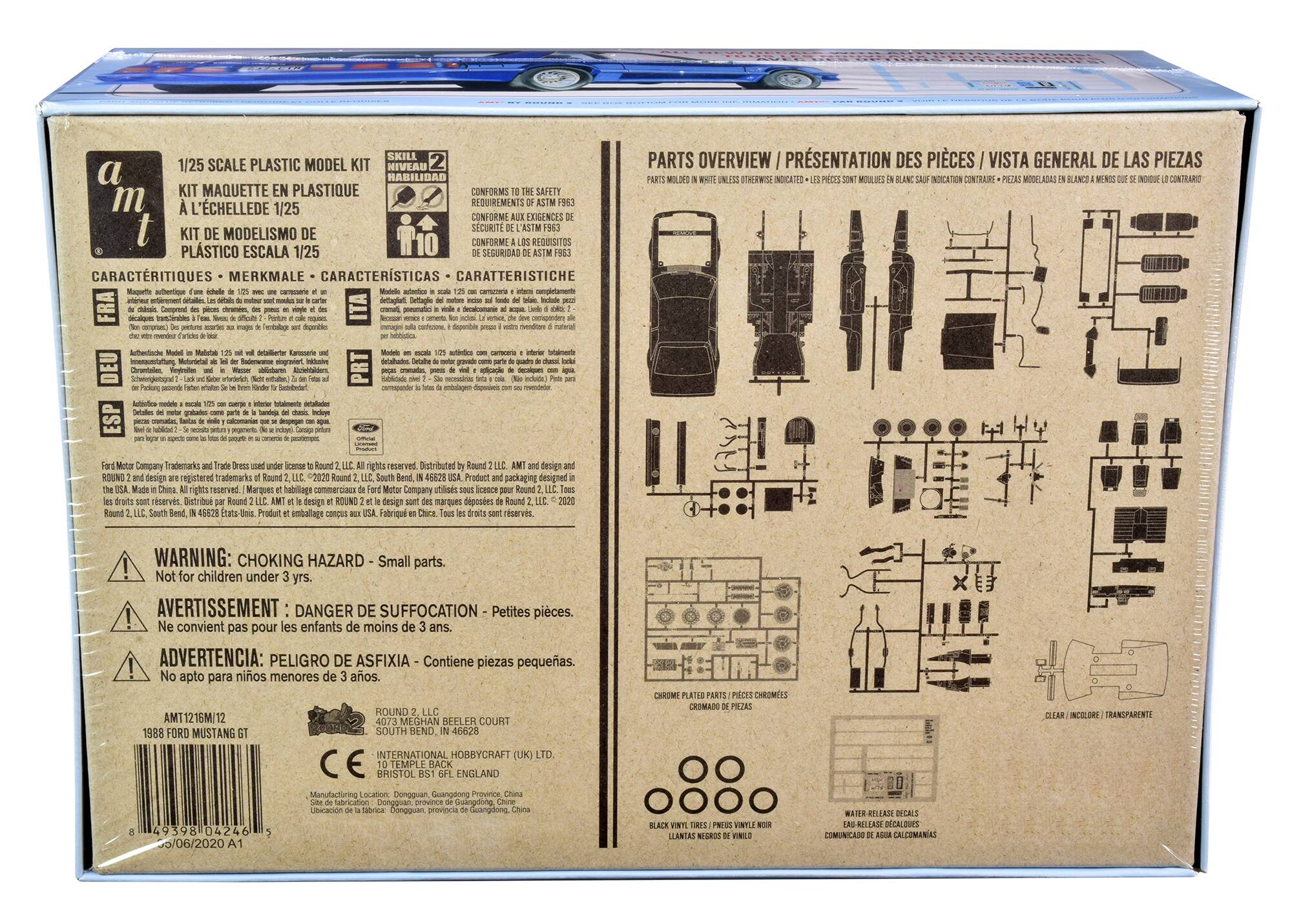 Sure, here is the corrected and grouped text from the image:

---

**1/25 SCALE PLASTIC MODEL KIT**

**KIT MAQUETTE EN PLASTIQUE À L'ÉCHELLE DE 1/25**

**KIT DE MODELISMO DE PLÁSTICO ESCALA 1/25**

**SKILL LEVEL - NIVEAU DE HABILIDAD - GRADO DE DIFICULTAD - CARACTERÍSTICAS - MERKMALE - CARATTERISTICHE**

**CONFORMS TO THE SAFETY REQUIREMENTS OF ASTM F963**

**CONFORME AUX EXIGENCES DE SÉCURITÉ DE L'ASTM F963**

**CONFORME A LOS REQUISITOS DE SEGURIDAD DE ASTM F963**

**CONFORME A LOS REQUISITOS DE SEGURIDAD DE ASTM F963**

**CONFORME A LOS REQUISITOS DE SEGURIDAD DE ASTM F963**

**CONFORME A LOS REQUISITOS DE SEGURIDAD DE ASTM F963**

**CONFORME A LOS REQUISITOS DE SEGURIDAD DE ASTM F