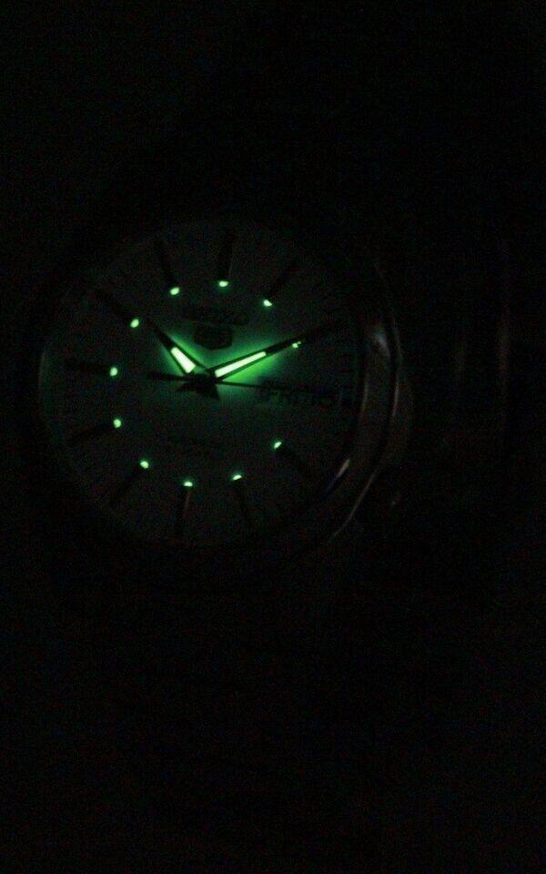 Angle. Seiko - Automatic 21 Jewels SNKL47 SNKL47K1 SNKL47K Men's Watch - White.