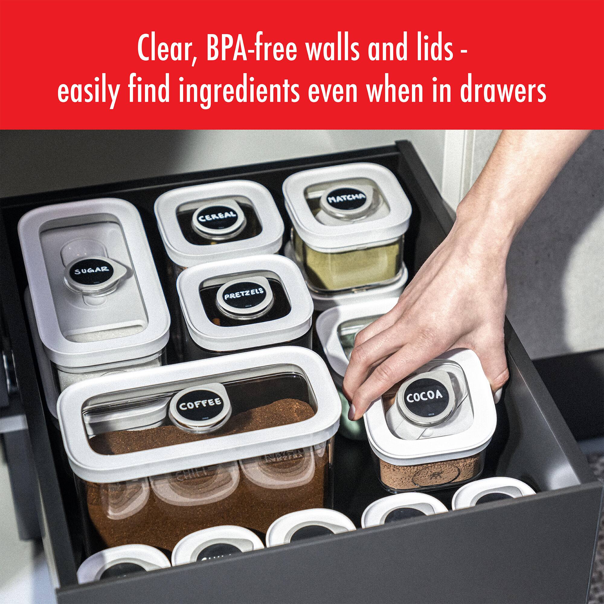 Clear, BPA-free walls and lids - easily find ingredients even when in drawers

CEREAL  
MATCHA  
SUGAR  
PRETZELS  
COFFEE  
COCOA