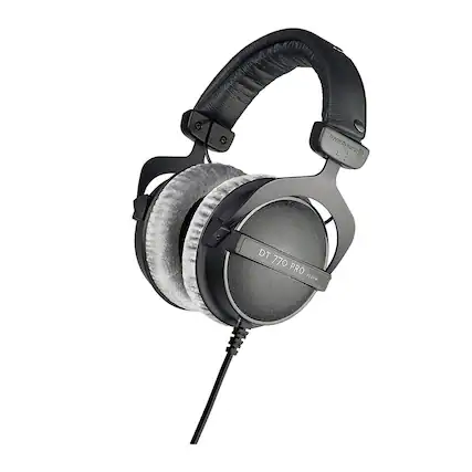 MA 0 CASMANT
bayardynaie))
L
- +
DT 770 PRO
50M