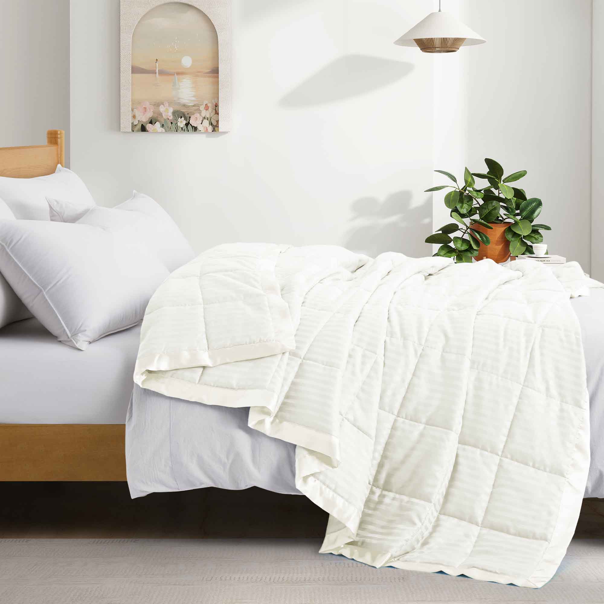 Angle. Nest - Peace Nest Hotel Quality Luxury All Season Jacquard Soft Bed Blanket with Satin Trim Cozy and Warm - Cream.