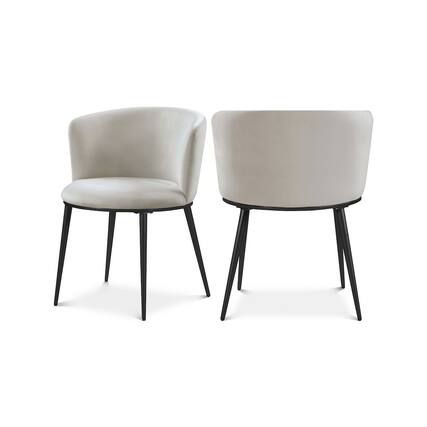 Front. Meridian Furniture - Skylar Cream Velvet Dining Chair, Set of 2 - Beige.