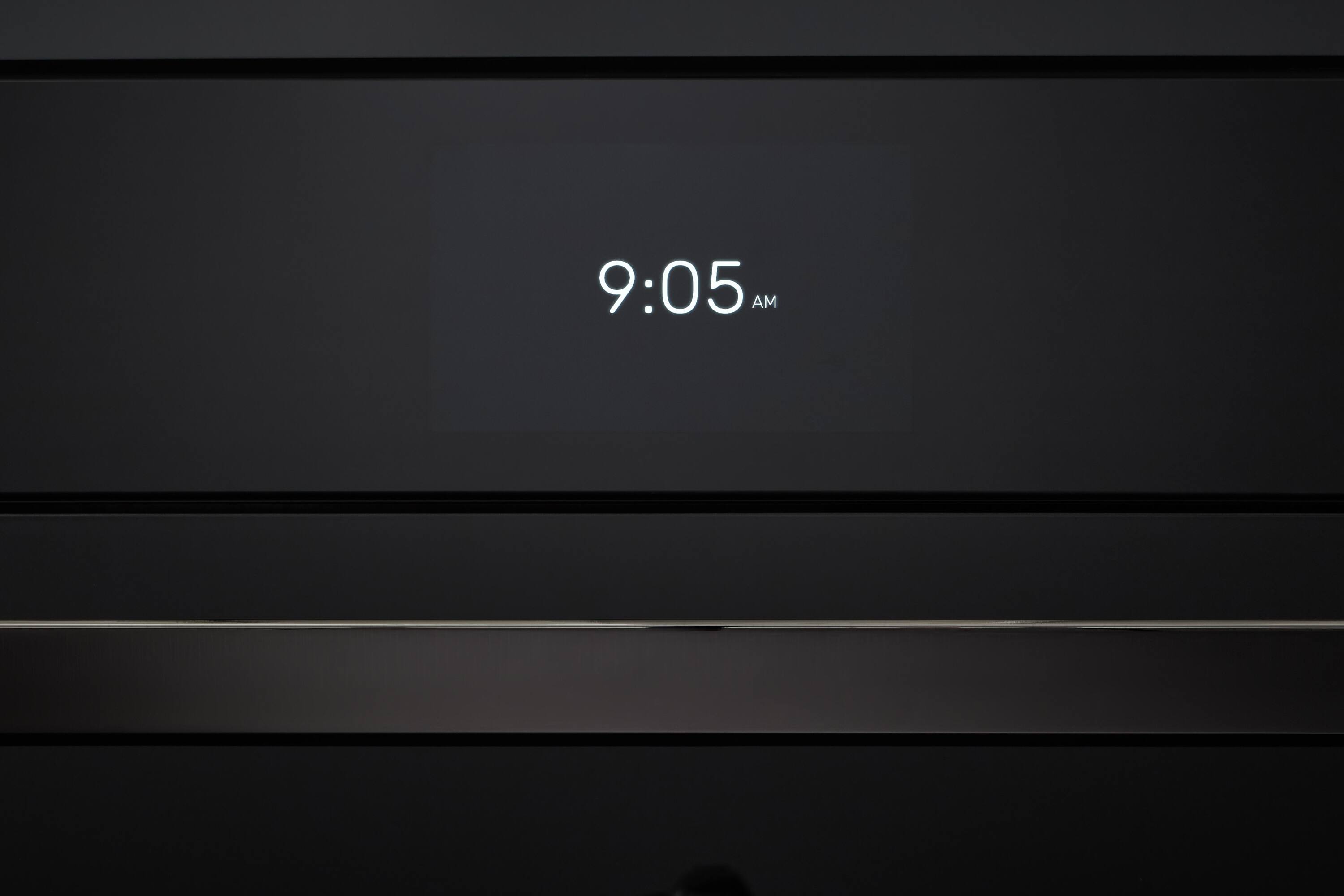 Alt View 2. Viking - 30" RVL Built-In Single Electric Convection Oven - Black Glass.