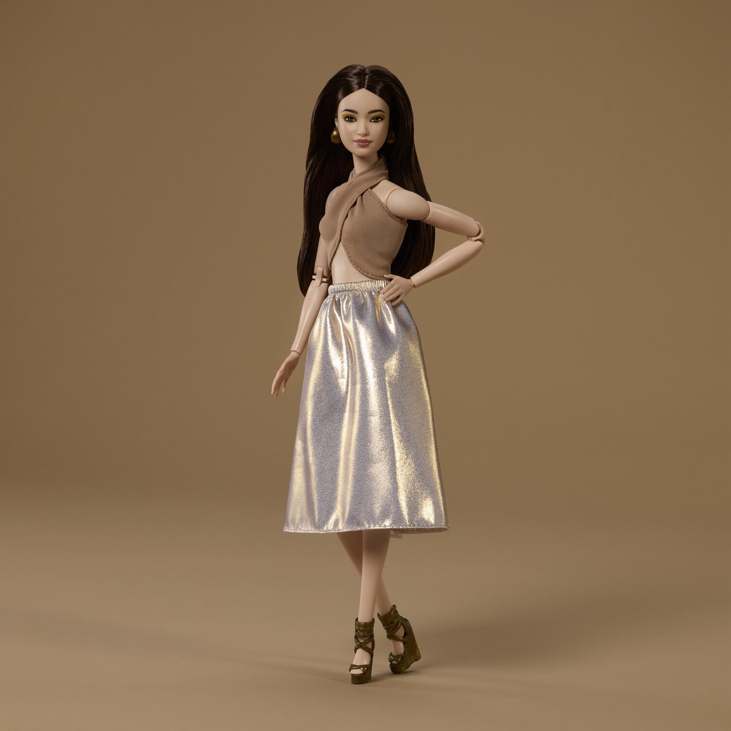 Mattel Barbie Basics Neutral Series 2026 Model 06 COLLECTIBLES