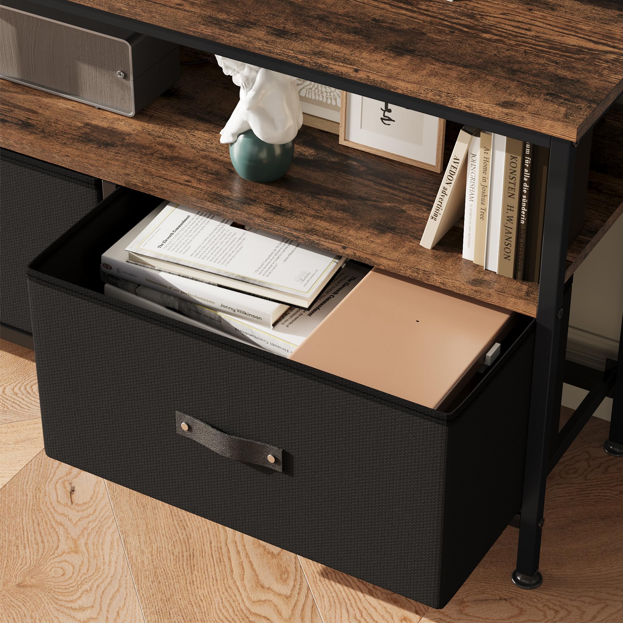 u8 - I S E ~ Eeevouts - rna mda - At AVEDON Home JOHNGRISHAM Joshua 10 advertising | Tree | i fr KONSTEN alla die snderin W. JANSON

The text appears to be a mix of words and names, possibly from a bookshelf or a collection of items. Here is a corrected and grouped version:

- u8
- I S E
- Eeevouts
- rna
- mda
- At AVEDON Home
- JOHNGRISHAM
- Joshua 10
- advertising
- Tree
- i fr
- KONSTEN
- alla die
- snderin
- W. JANSON

The books visible in the image are:
- "The Home of the Future"
- "KONSTEN i det svenska hemmet"
- "KONSTEN i det svenska hemmet"
- "KONSTEN i det svenska hemmet"
- "The Home of the Future"