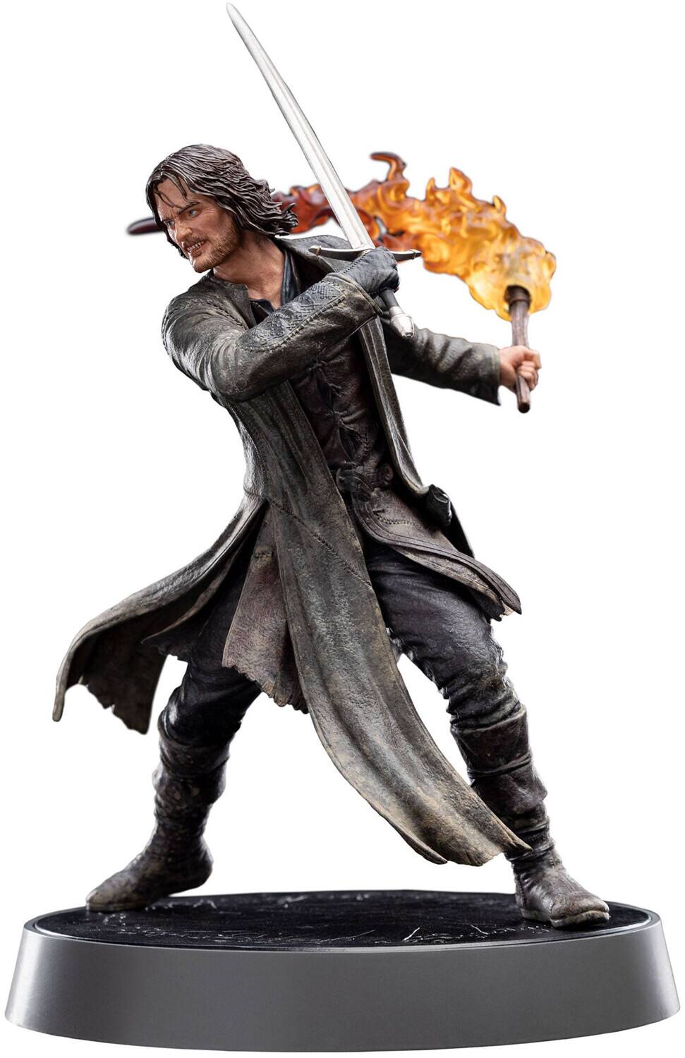 Alt View 2. Weta Workshop - WETA Workshop Figures of Fandom - The Lord of The Rings Trilogy - Aragorn   - COLLECTIBLES - Multicolor.