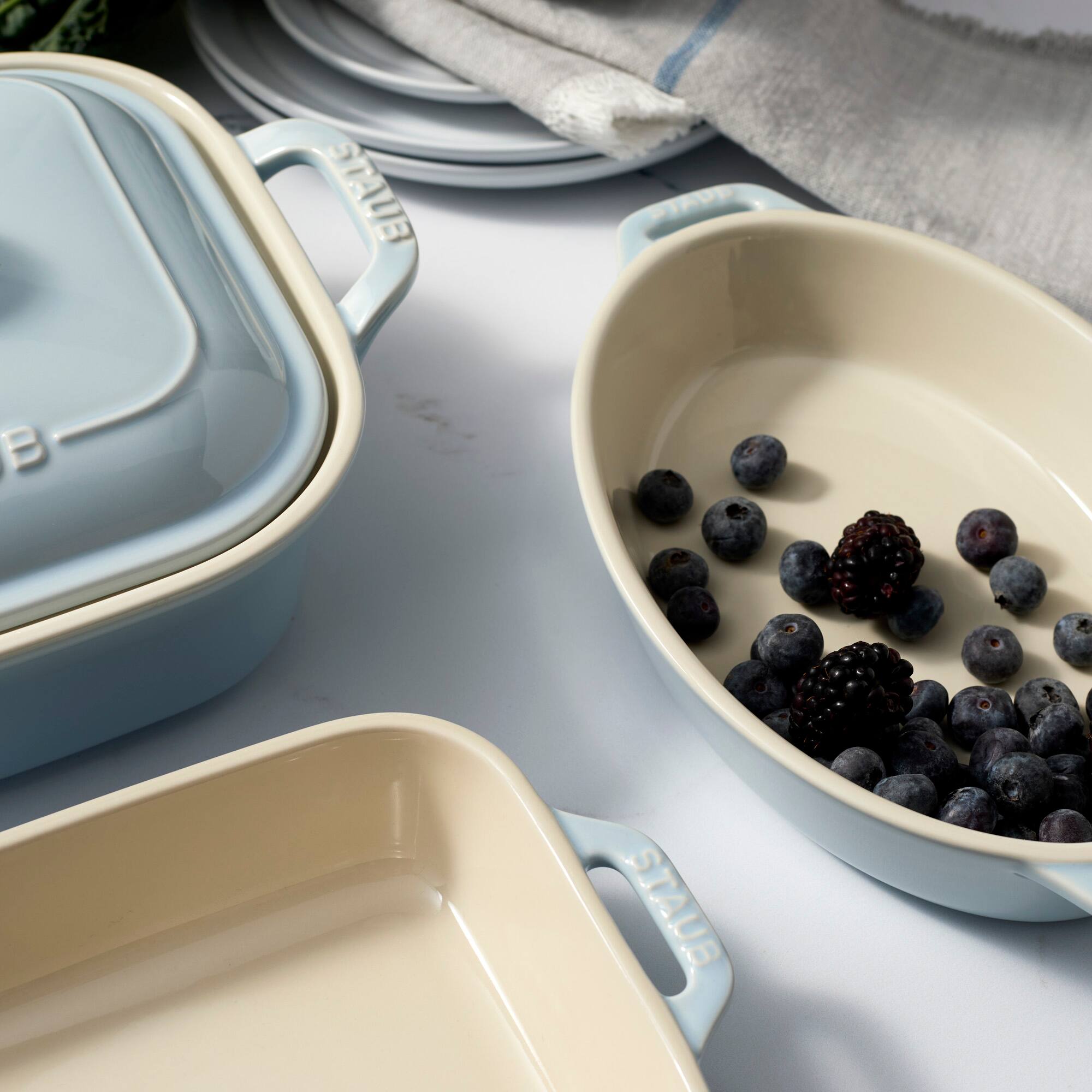 STAUB  
STAUB  
STAUB