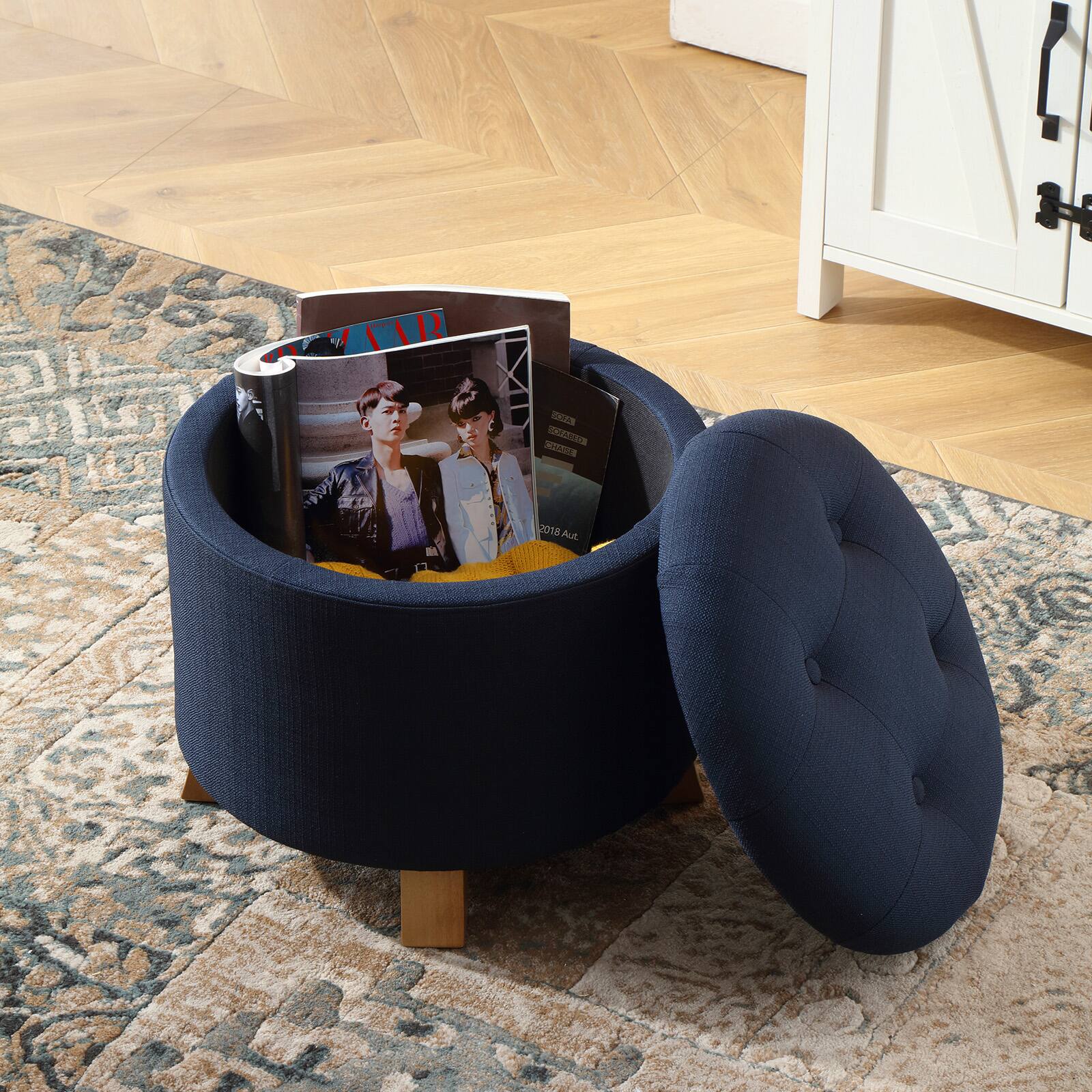 The text on the image reads "Mungens MCI Eesti addca 2018 Aut."