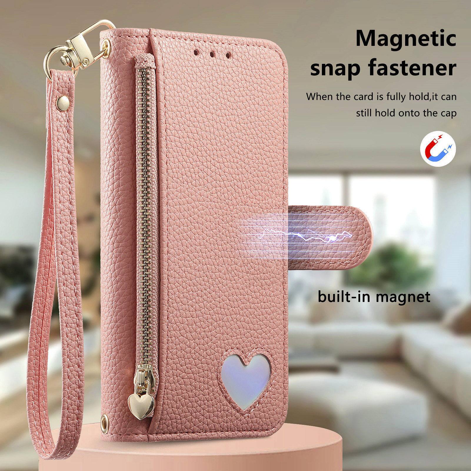 Magnetic snap fastener  
When the card is fully hold, it can still hold onto the cap built-in magnet
