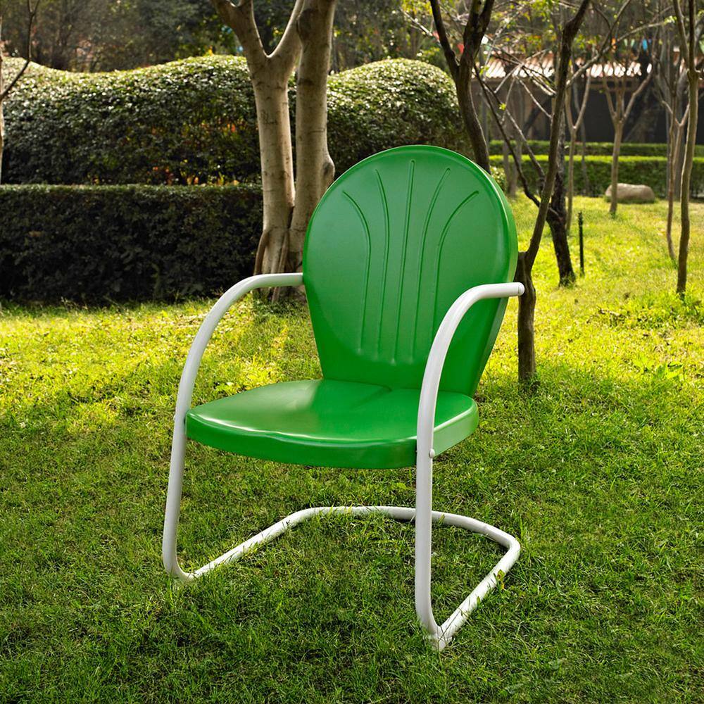 Alt View 2. Crosley Furniture - Griffith Retro Outdoor Chair - Kelly Green Gloss.