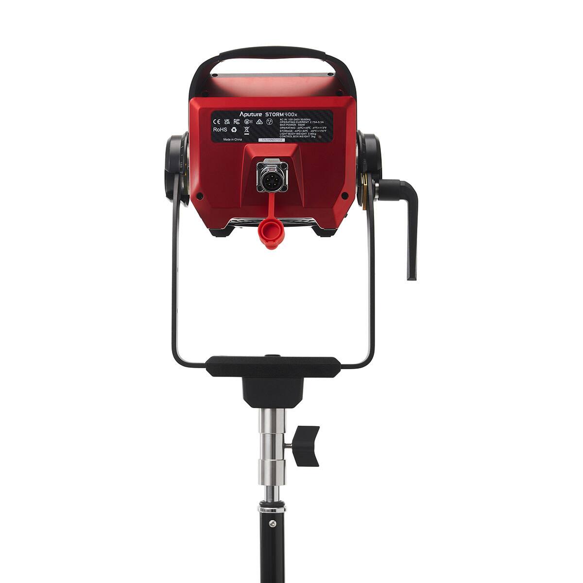 Aputure STORM 100 2