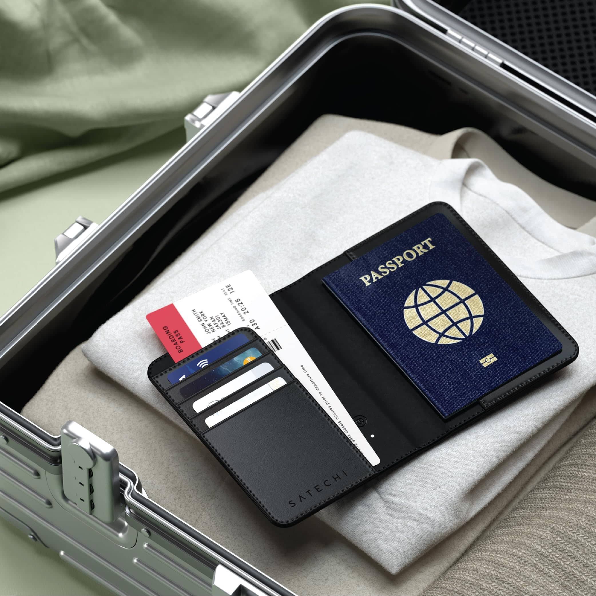 Satechi FindAll Passport Holder with Find My 4 Card Holder