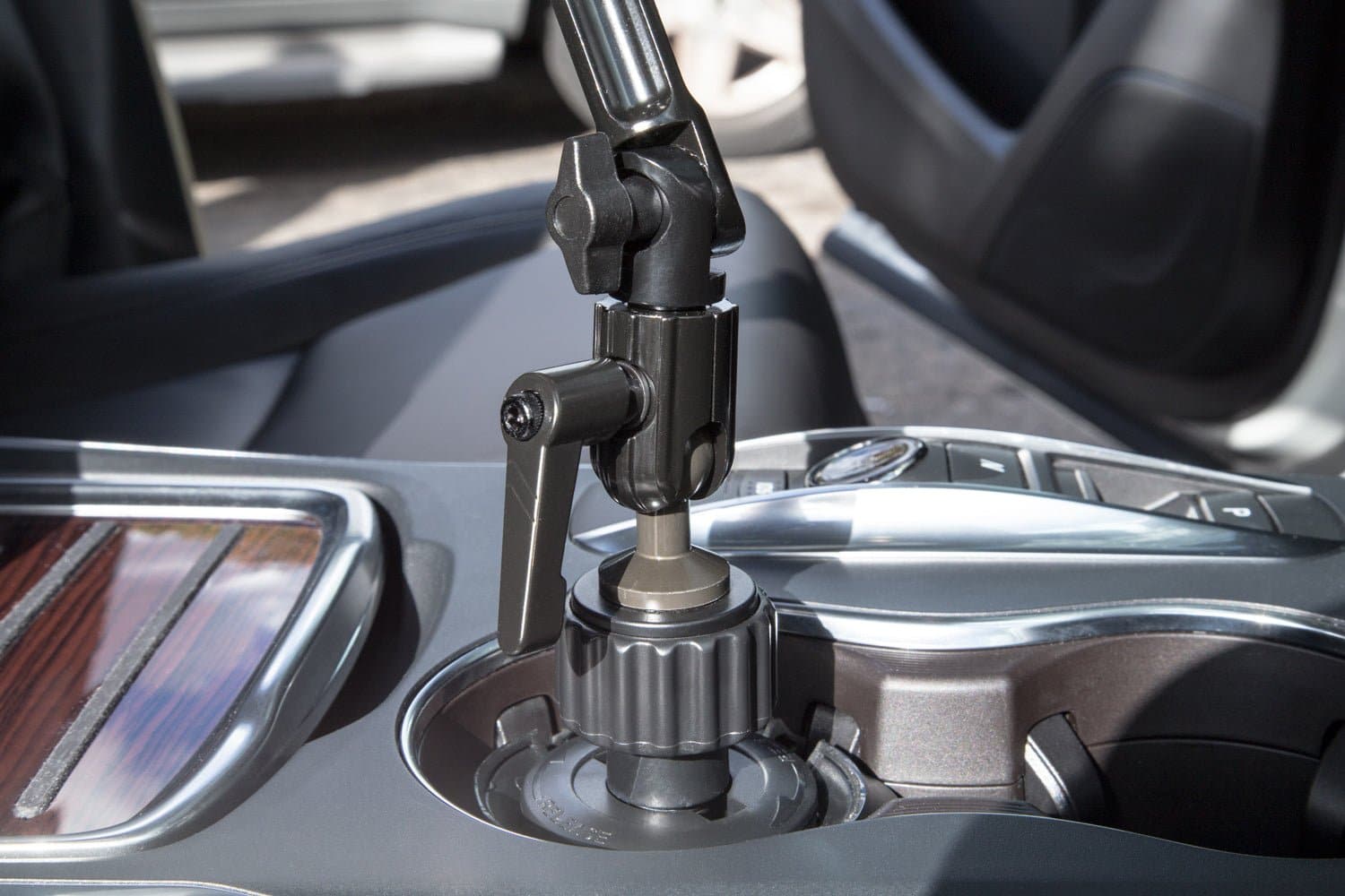 Back. Mount-It! - Vehicle Cup Holder Tablet Mount for 7"–11" Devices, Adjustable Arm, 360° Rotation, Car & Truck Use - Black.