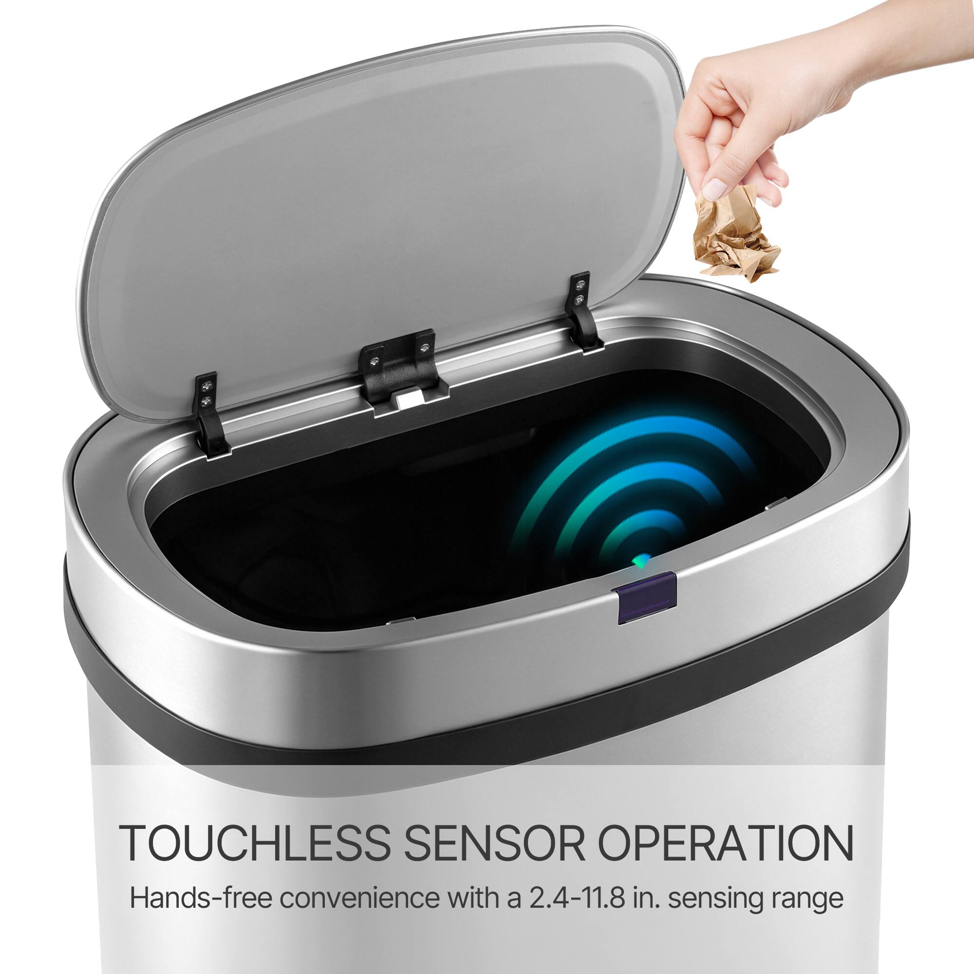 TOUCHLESS SENSOR OPERATION  
Hands-free convenience with a 2.4-11.8 in. sensing range