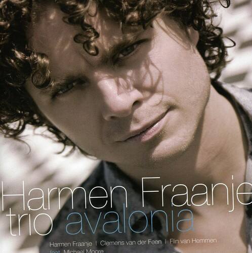 Harmen Fraanje trio avalonia  
Harmen Fraanje | Clemens van der Feen | Flin van Hemmen  
feat. Michael Moore
