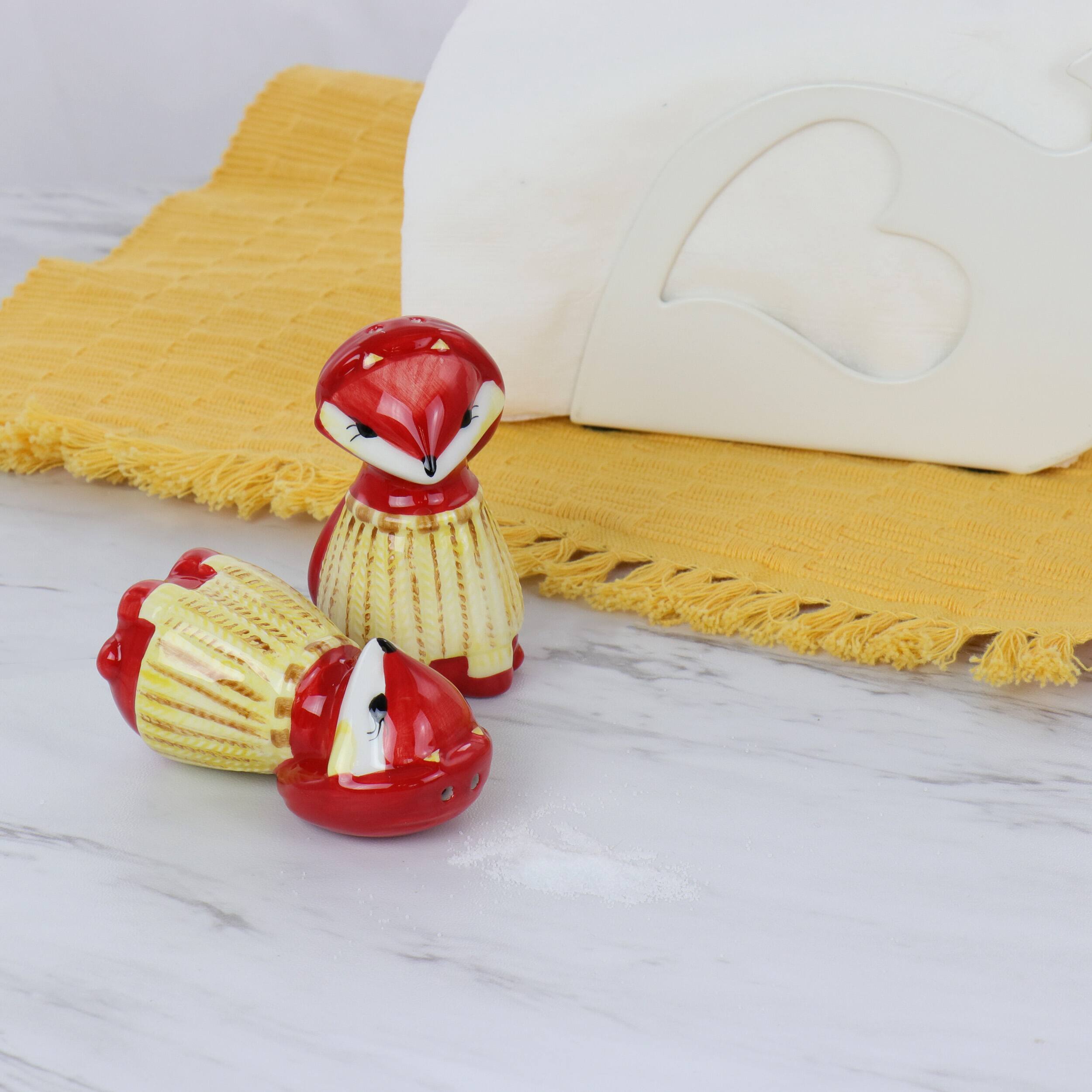 Alt View 5. Gibson - Gibson Home Woodland Fox Salt & Pepper Set - Red.