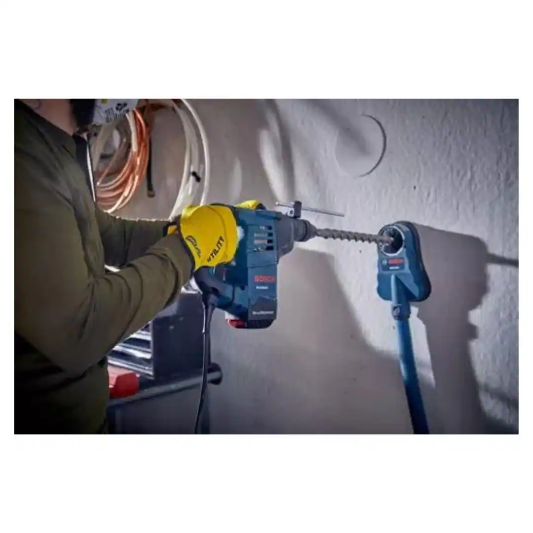 The text on the image reads:

"BOSCH"