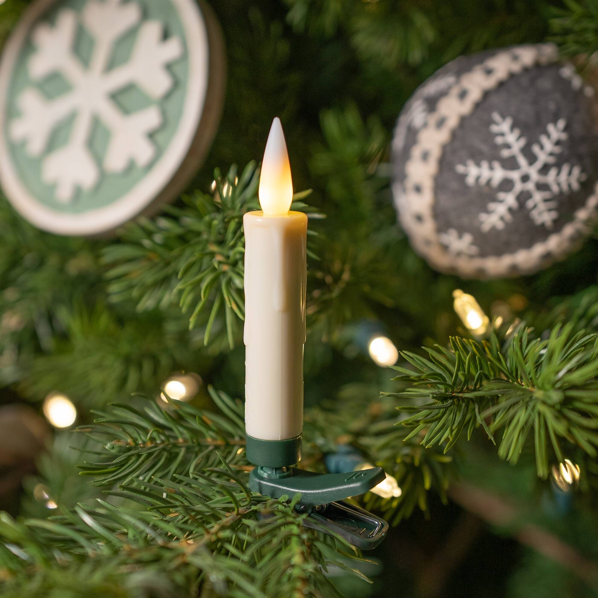 Angle. BreeBe - LED FIA Flame Clip-on Candle Taper or Suction Cup (Set of 10) - White, Green.