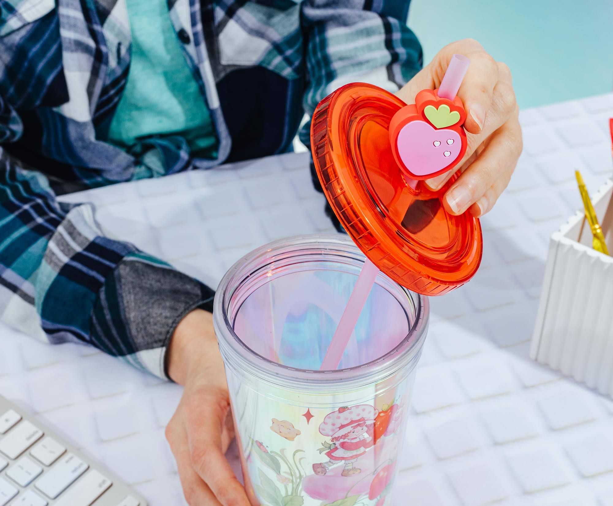 Alt View 4. Silver Buffalo - Care Bears x Strawberry Shortcake 24-Ounce Carnival Cup With Straw Topper Charm - Red.