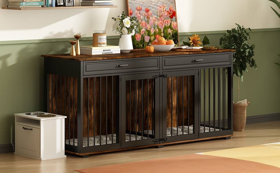 The text on the image reads:

"СУПЕРСЕРВИС"