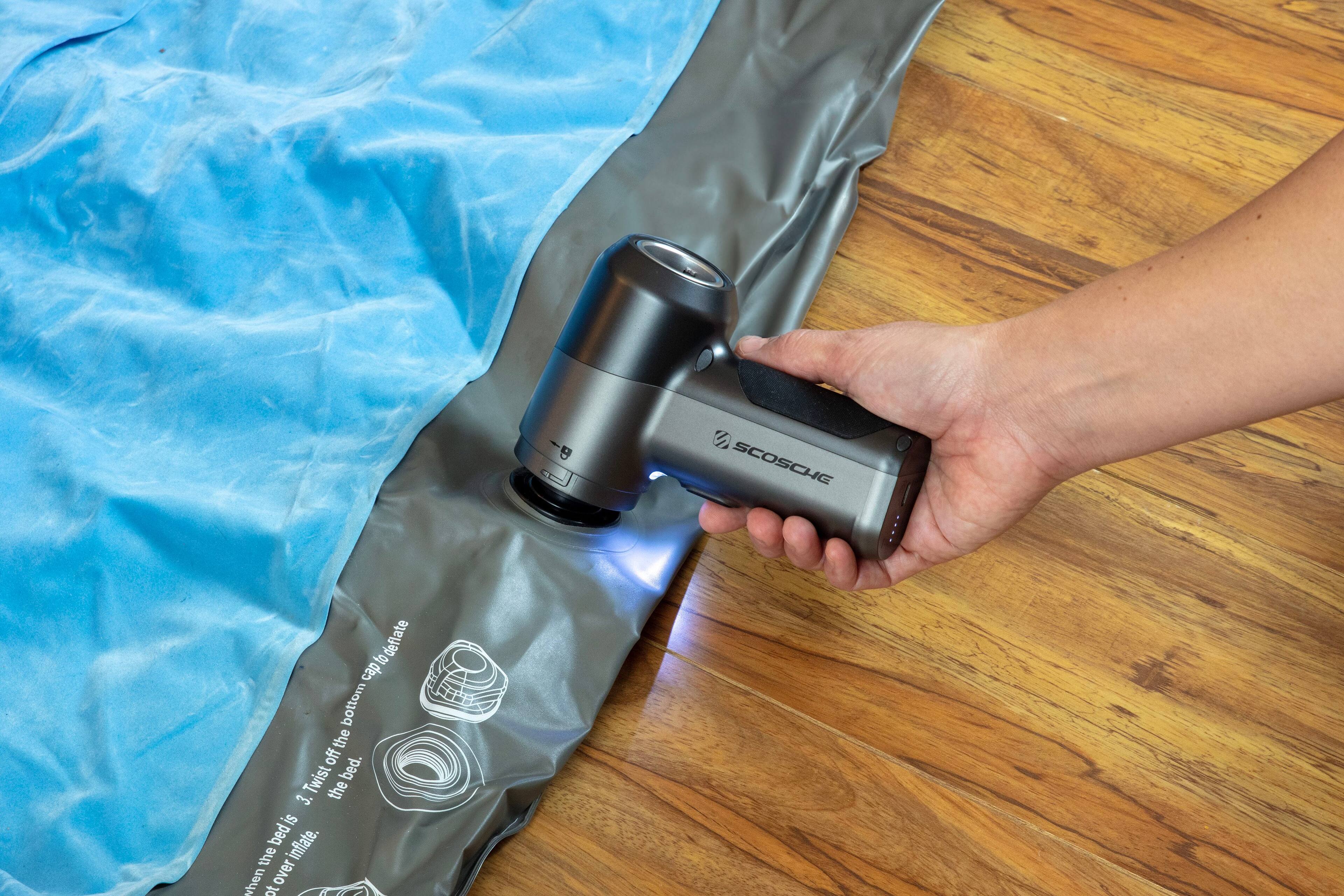 -9 SCOSCHE cap deflate the bottom of the bed. Twist the cap off when the bed is inflated.