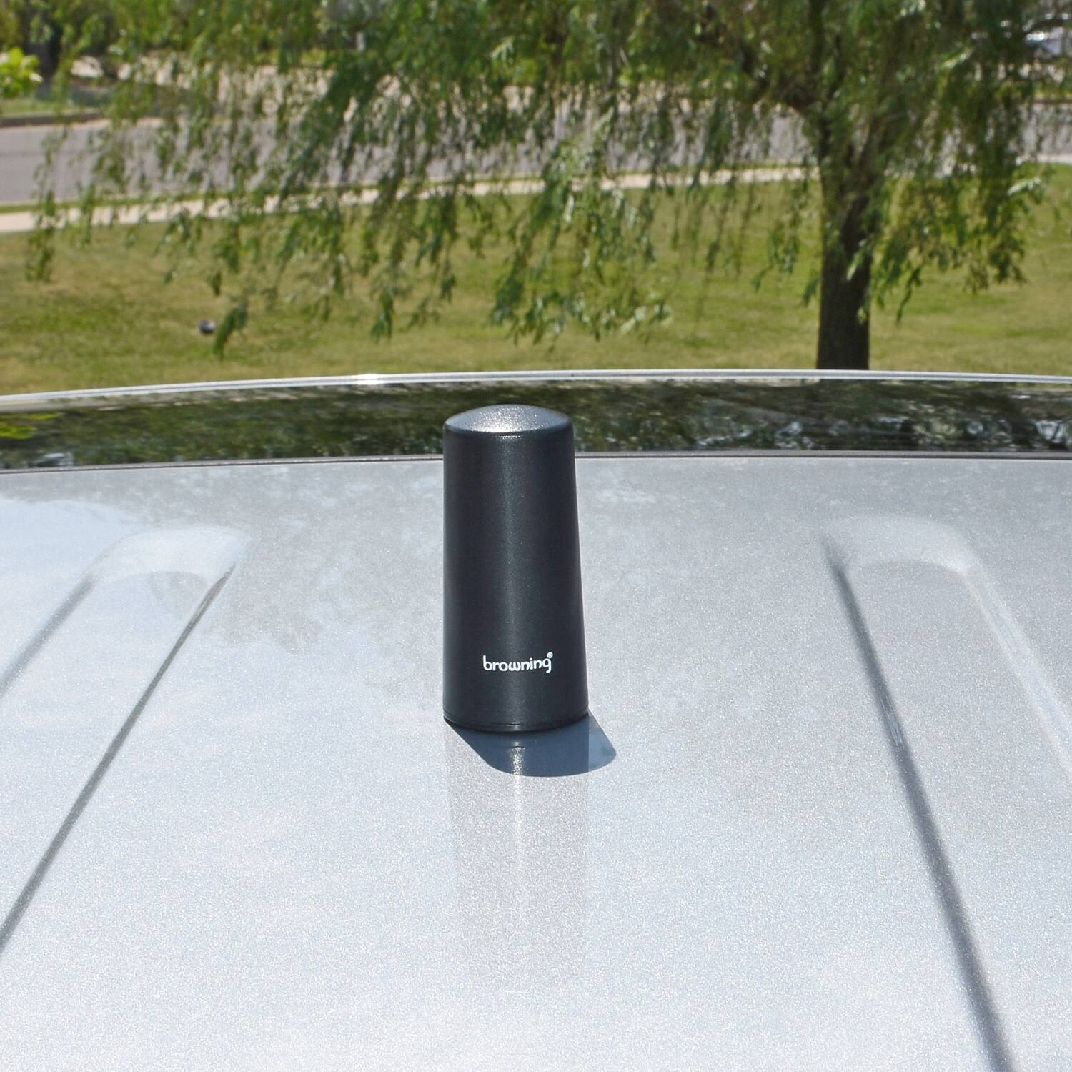 Alt View 1. Browning - Browning BR-2483-H 5G/4G/3G/LTE/Wi-Fi/Cellular 4-dBi Gain 806 MHz to 2,500 MHz Tri-Band Antenna Hole-Mount Kit with 17Ft - Black.