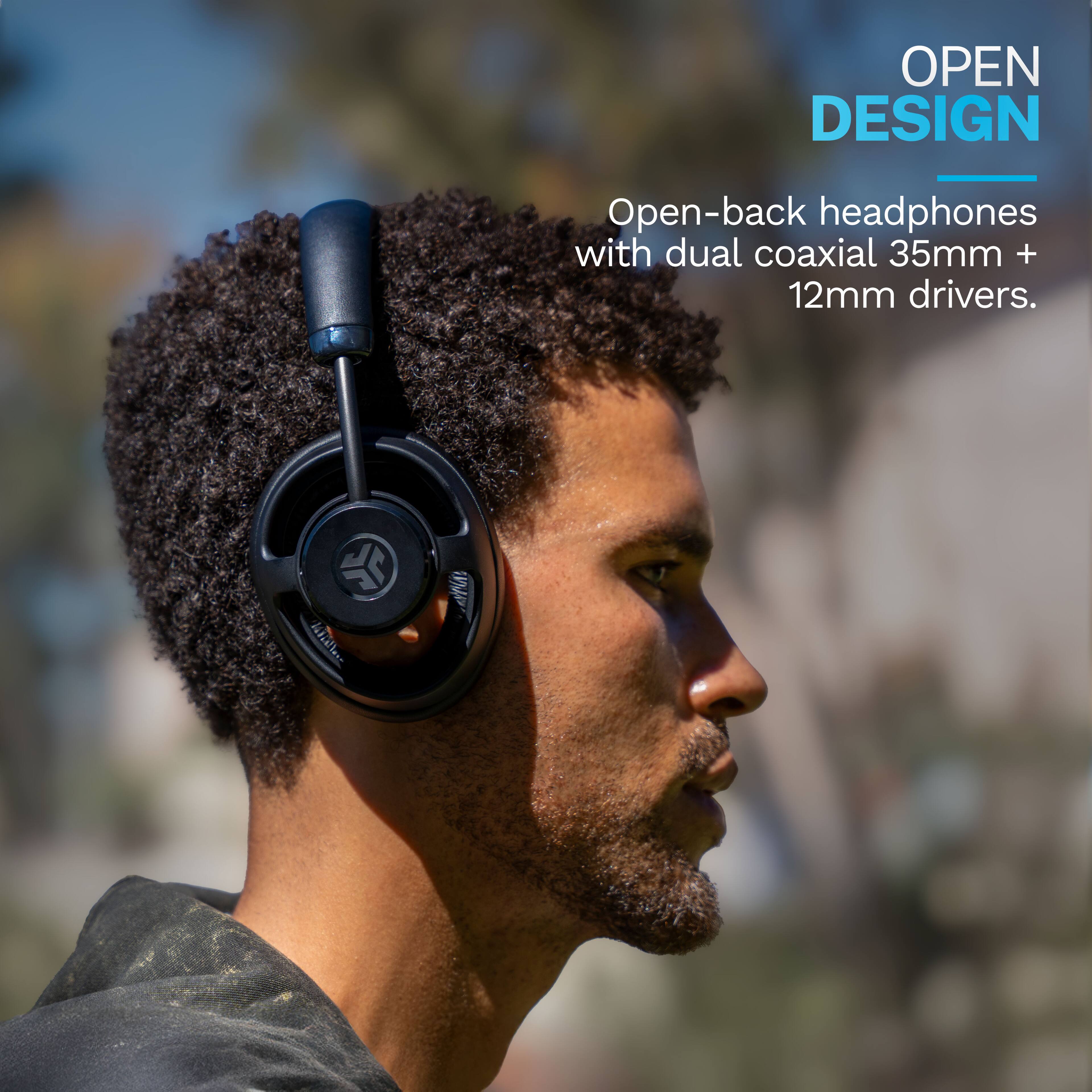 OPEN DESIGN  
Open-back headphones with dual coaxial 35mm + 12mm drivers.