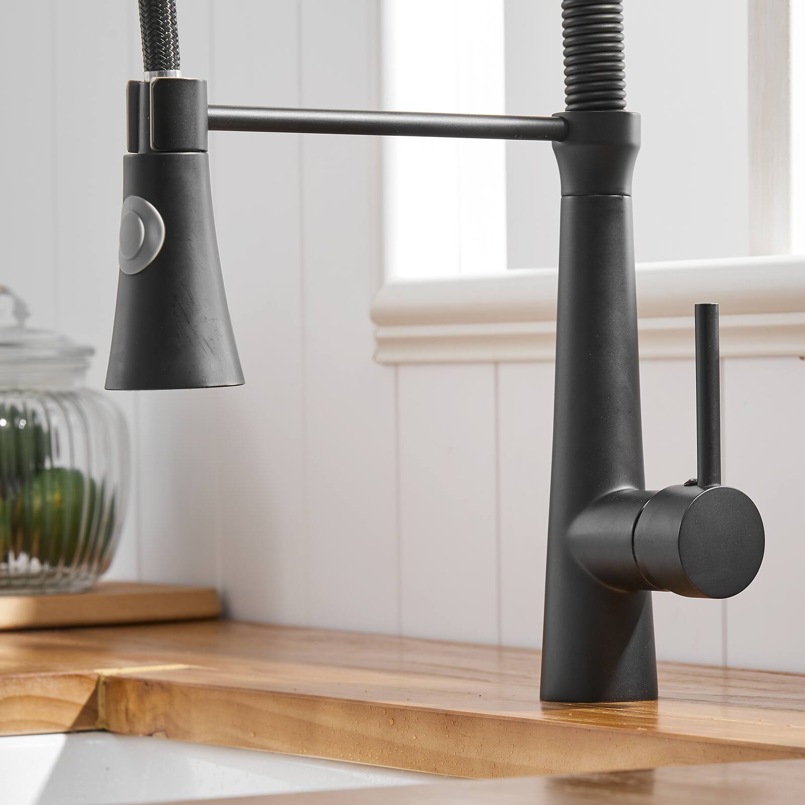 Alt View 2. Siljoy - Commercial Black Kitchen Faucet with Pull Down Sprayer, Single Handle Single Lever Kitchen Sink Faucet - Black.