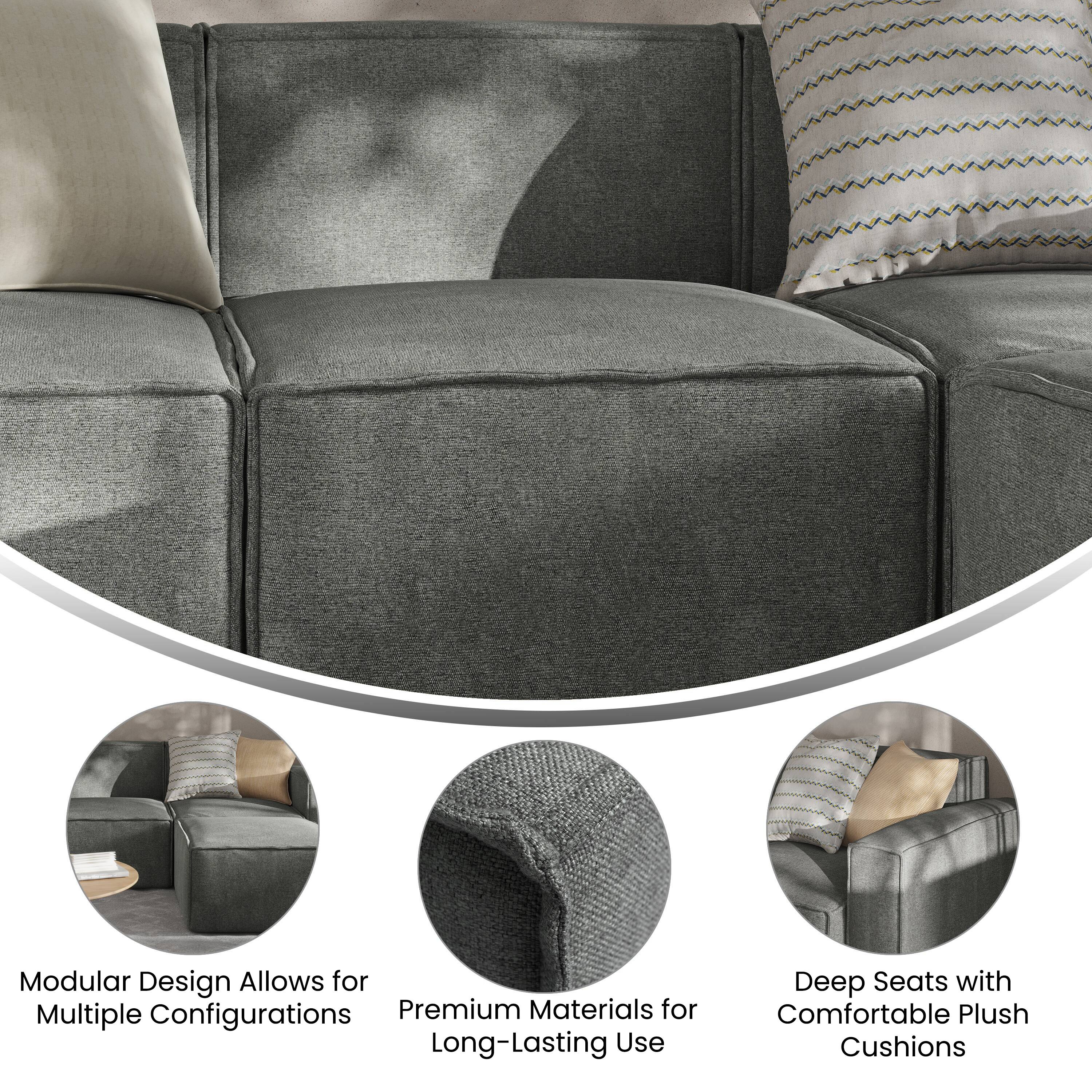 Modular Design Allows for Multiple Configurations  
Premium Materials for Long-Lasting Use  
Deep Seats with Comfortable Plush Cushions