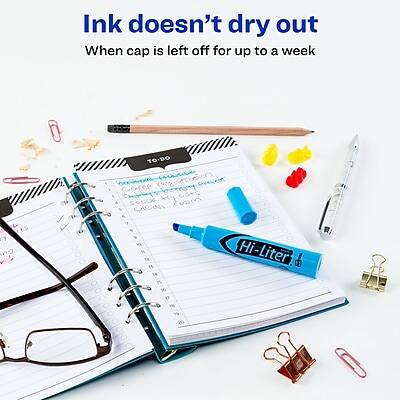 Ink doesn't dry out  
When cap is left off for up to a week  

TO-DO  
Come to 2:00  
SOLLE  
cozm  
clean  

Hi-Liter