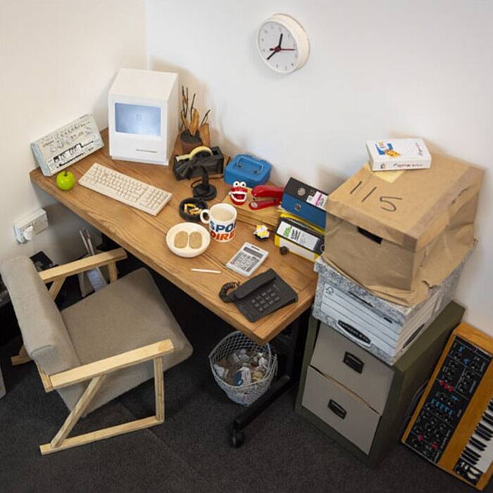 Front. The Very Best of Clive From Accounts [LP].