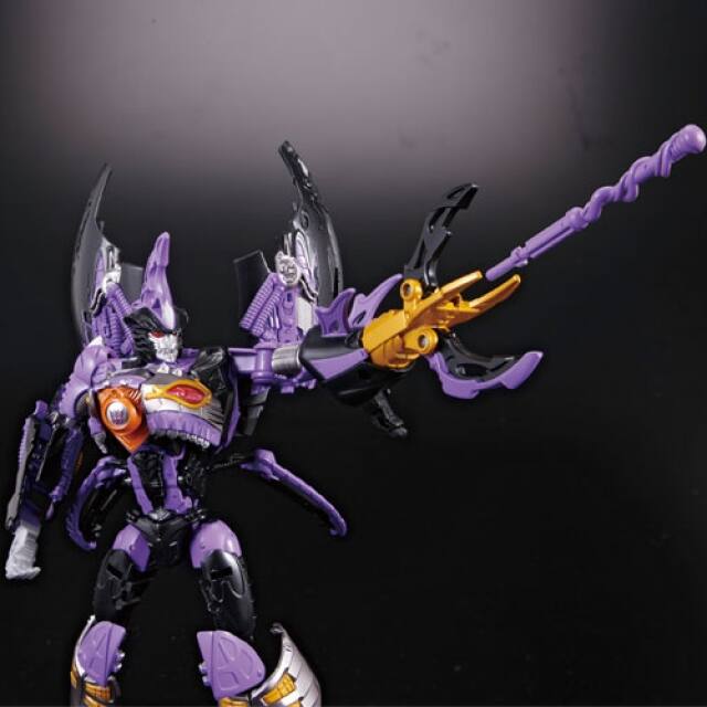 Alt View 4. Transformers - Hellwarp e-hobby Exclusive | Transformers Cloud.