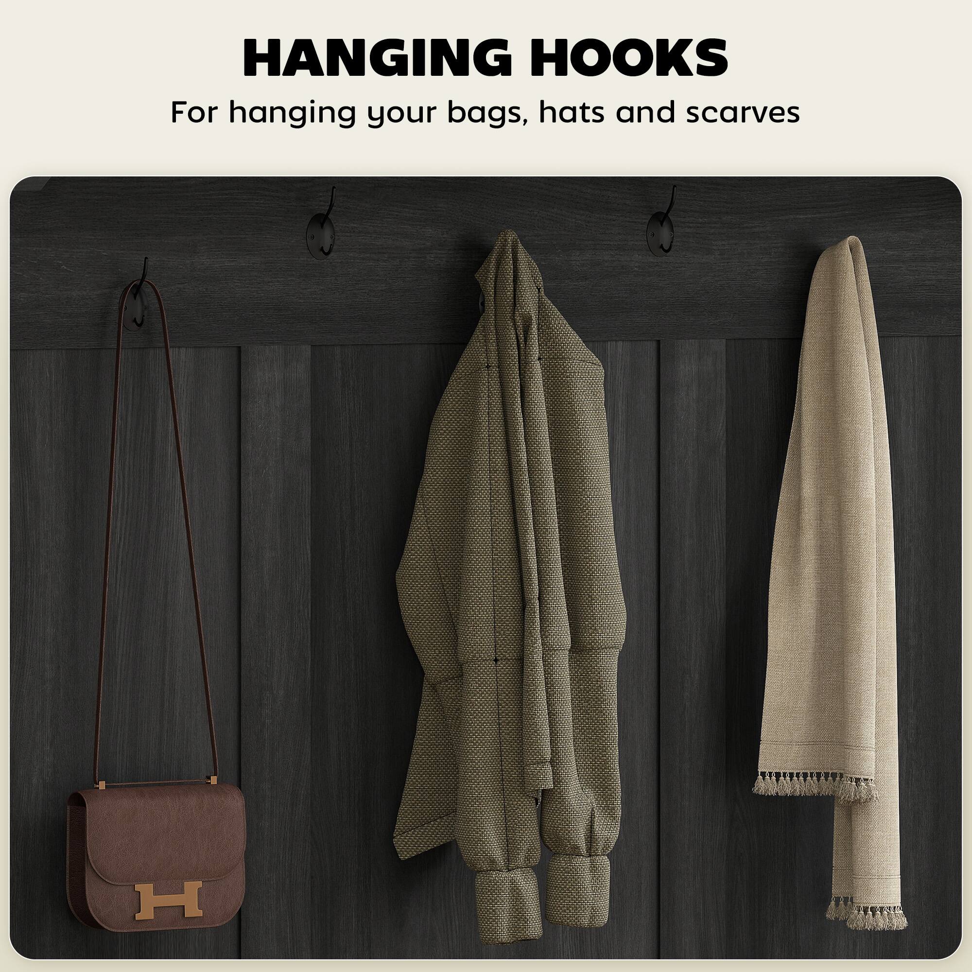 HANGING HOOKS

For hanging your bags, hats and scarves