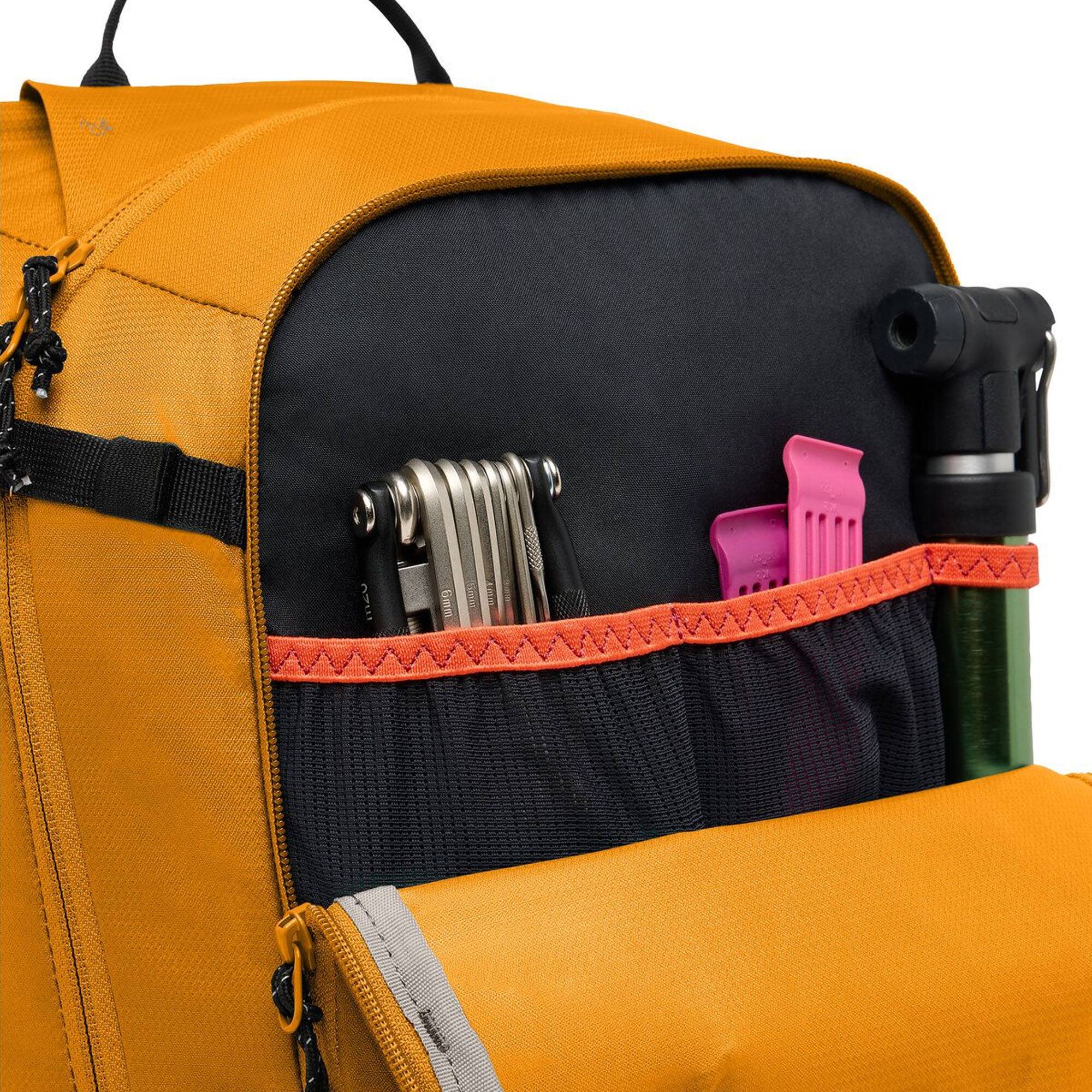 Alt View 2. VAUDE - Vaude Trailvent 15 Mountain Bike Backpack - Kurkuma - Kurkuma.