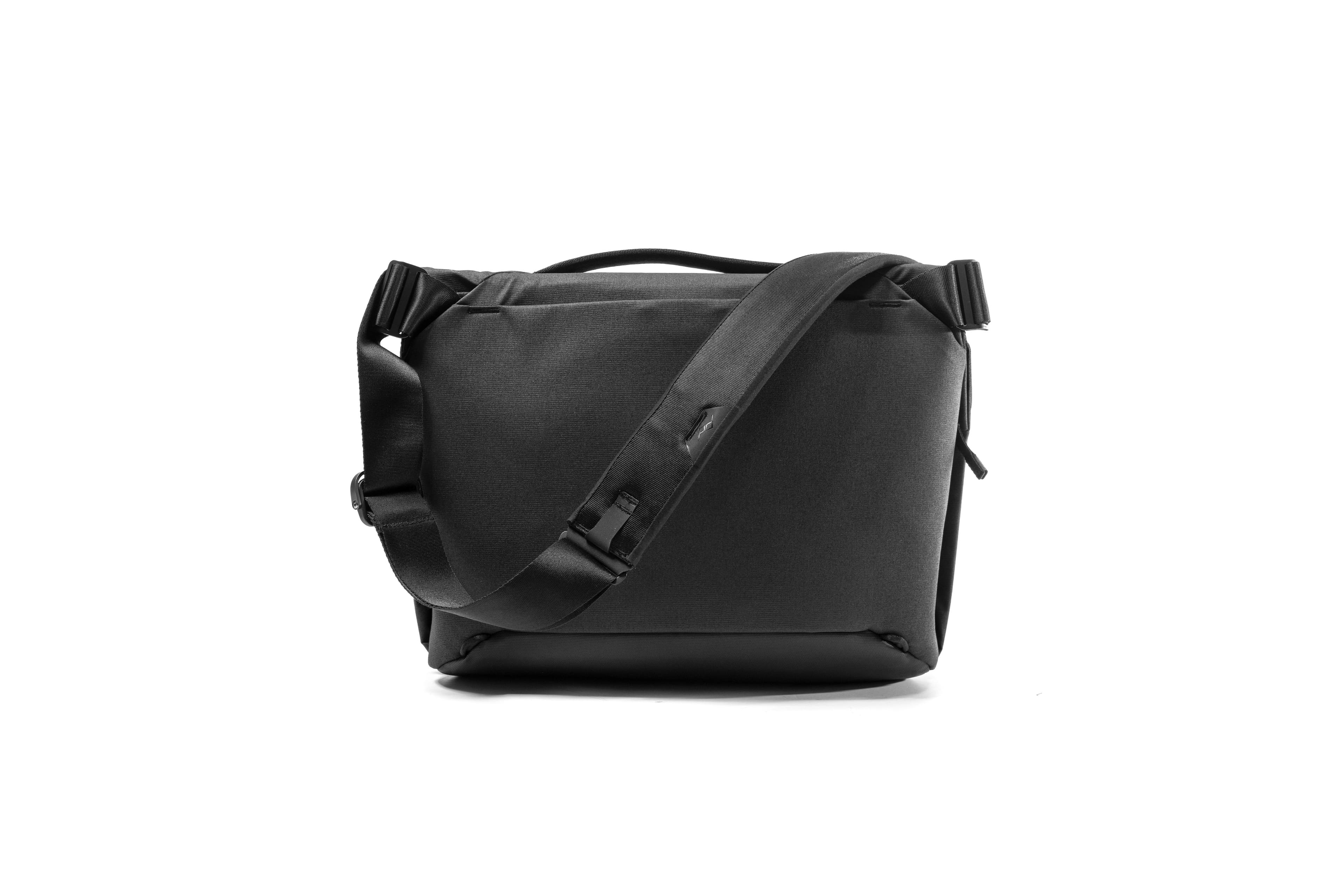 Alt View 11. Peak Design - Everyday Messenger 13L v2 - Black.