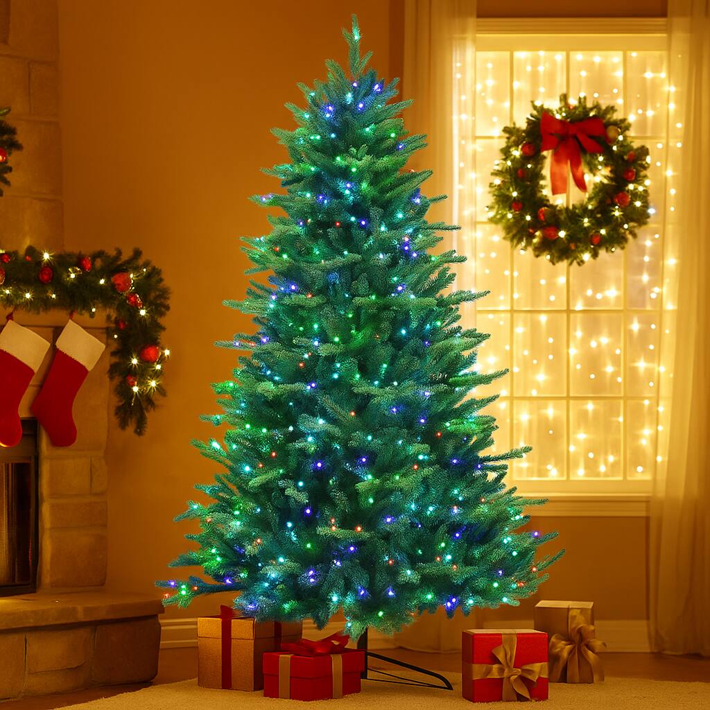 Angle. BreeBe - Pre-Lit Artificial Christmas Tree with App-Controlled LED Lights - Green.