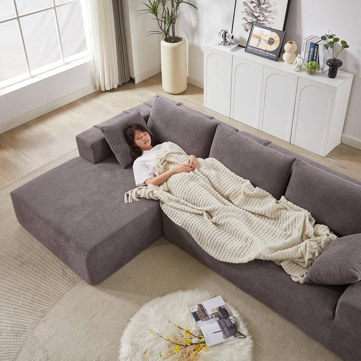 media item thumbnail