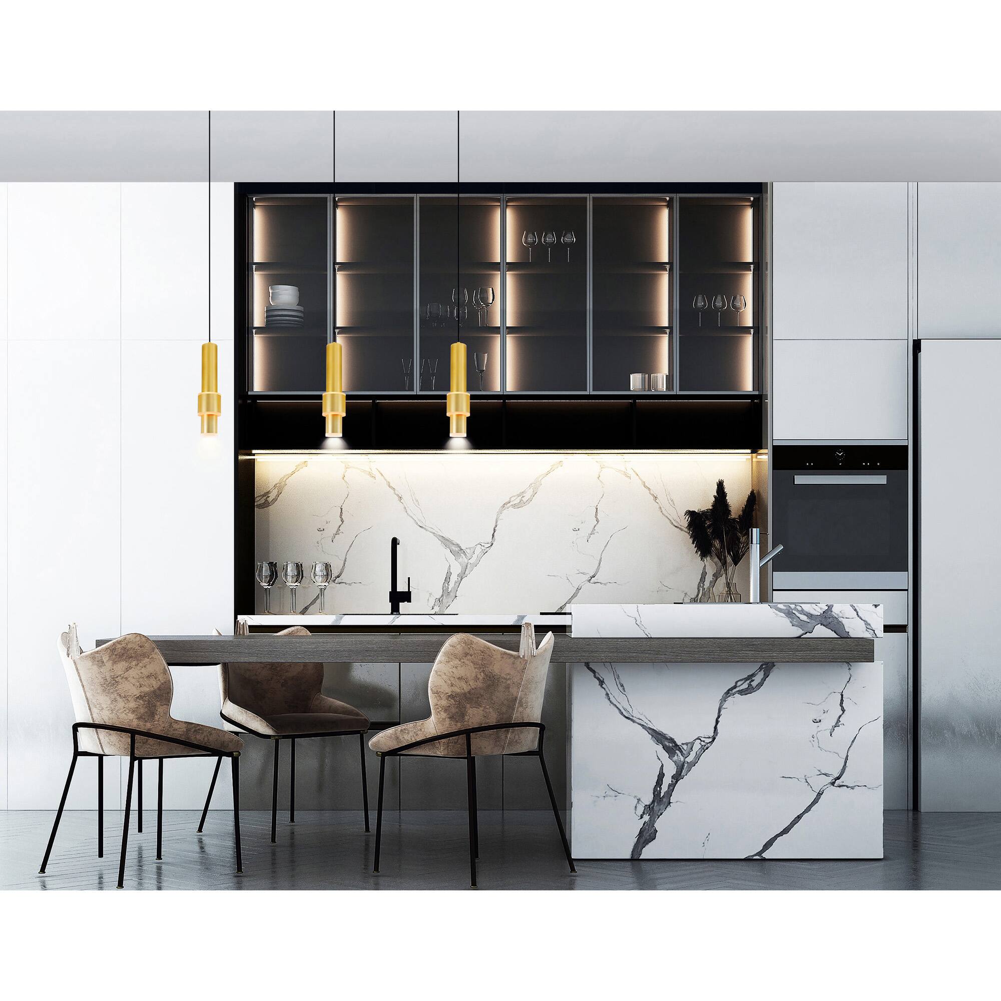 The text in the image appears to be:

"111 | I Fa D00 I"