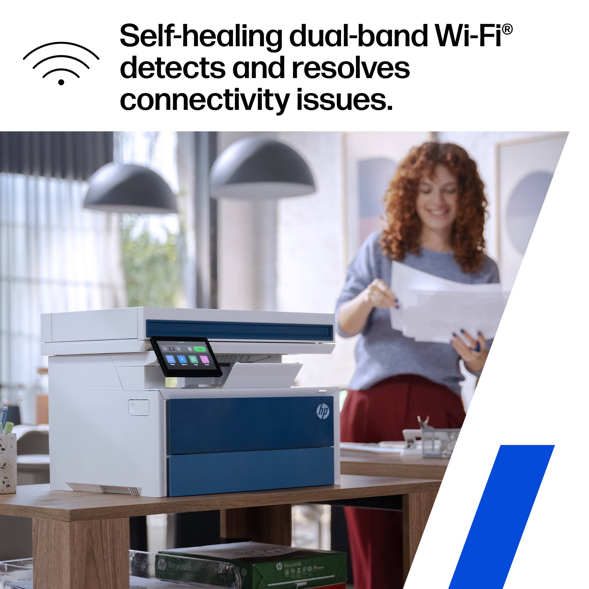 Self-healing dual-band Wi-Fi® detects and resolves connectivity issues.