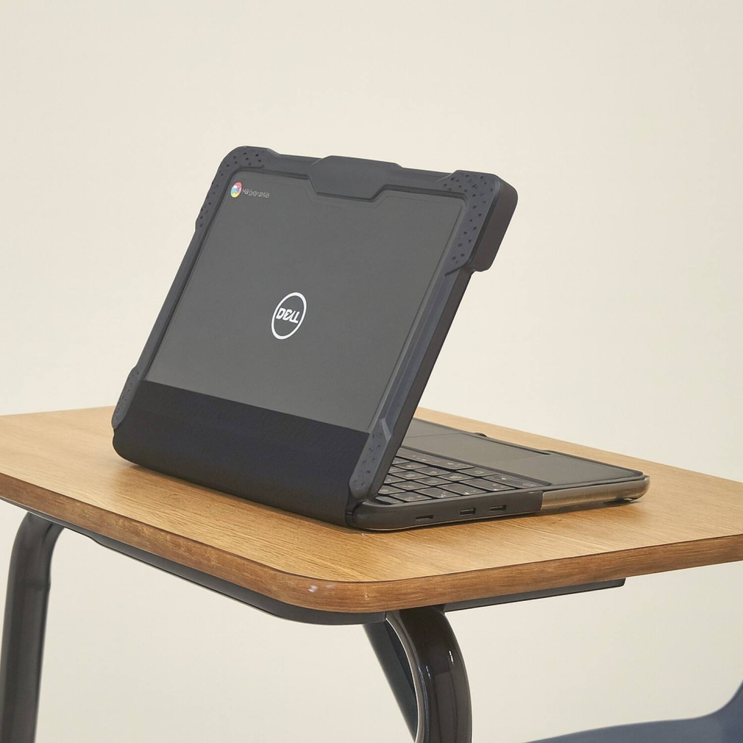 Angle. SaharaCase - Dell Chromebook 3100/3110/3120 Clamshell Case | Heavy Duty Design | Shock-Absorbing Corners | Venture Series - Clear/Black.
