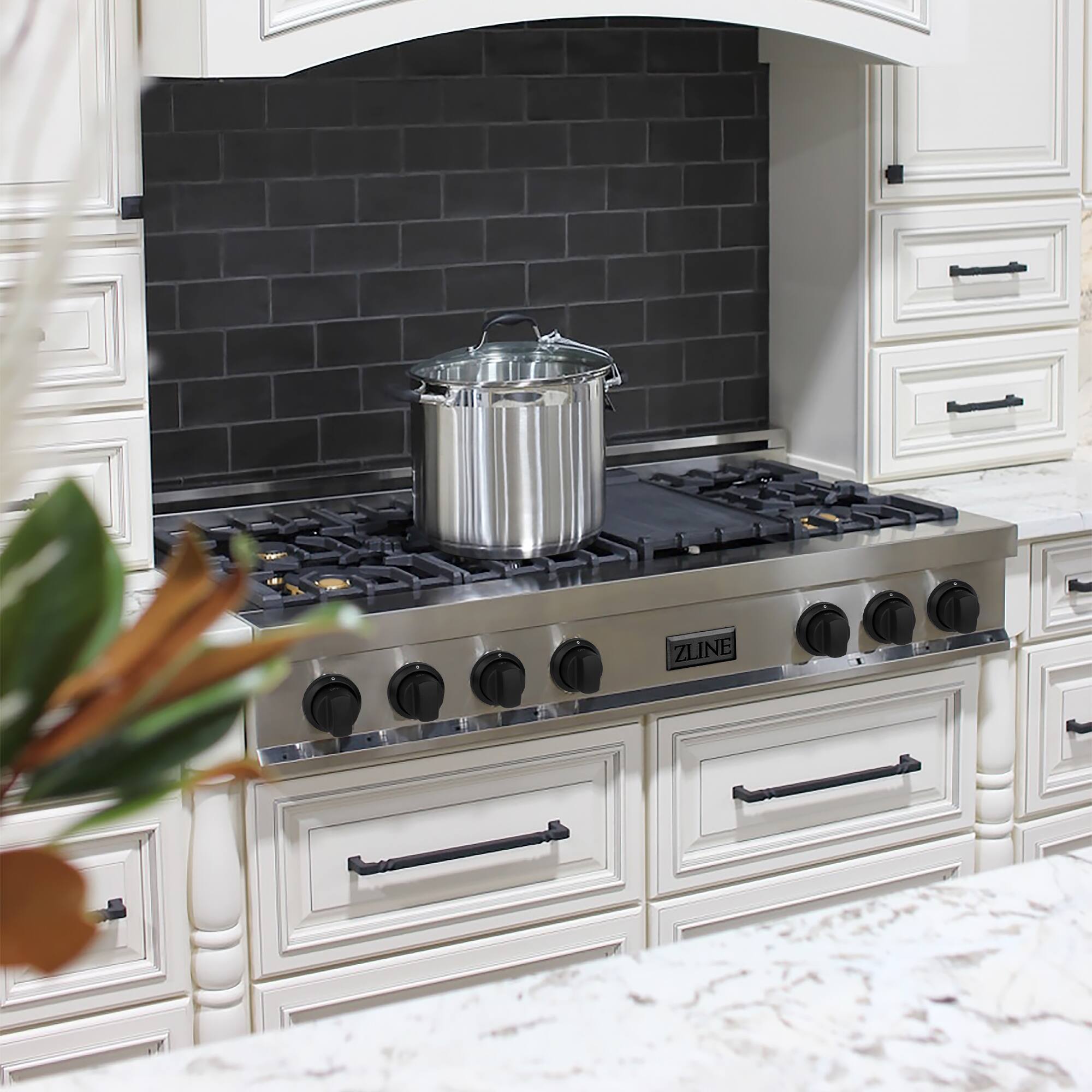 Angle. ZLINE - Autograph Edition 48 in. Slide-In Legacy Gas Rangetop with 7 Burners and Porcelain Cooktop with Matte Black Accents - Stainless Steel.