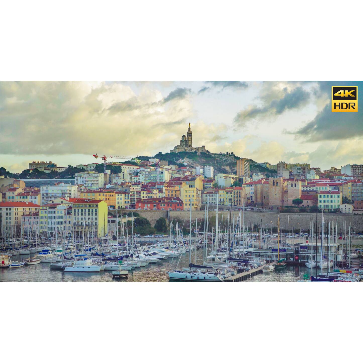 Alt View 5. Sony - a6400 Mirrorless APS-C Camera with 55-210mm E-Mount Zoom Lens (ILCE-6400).