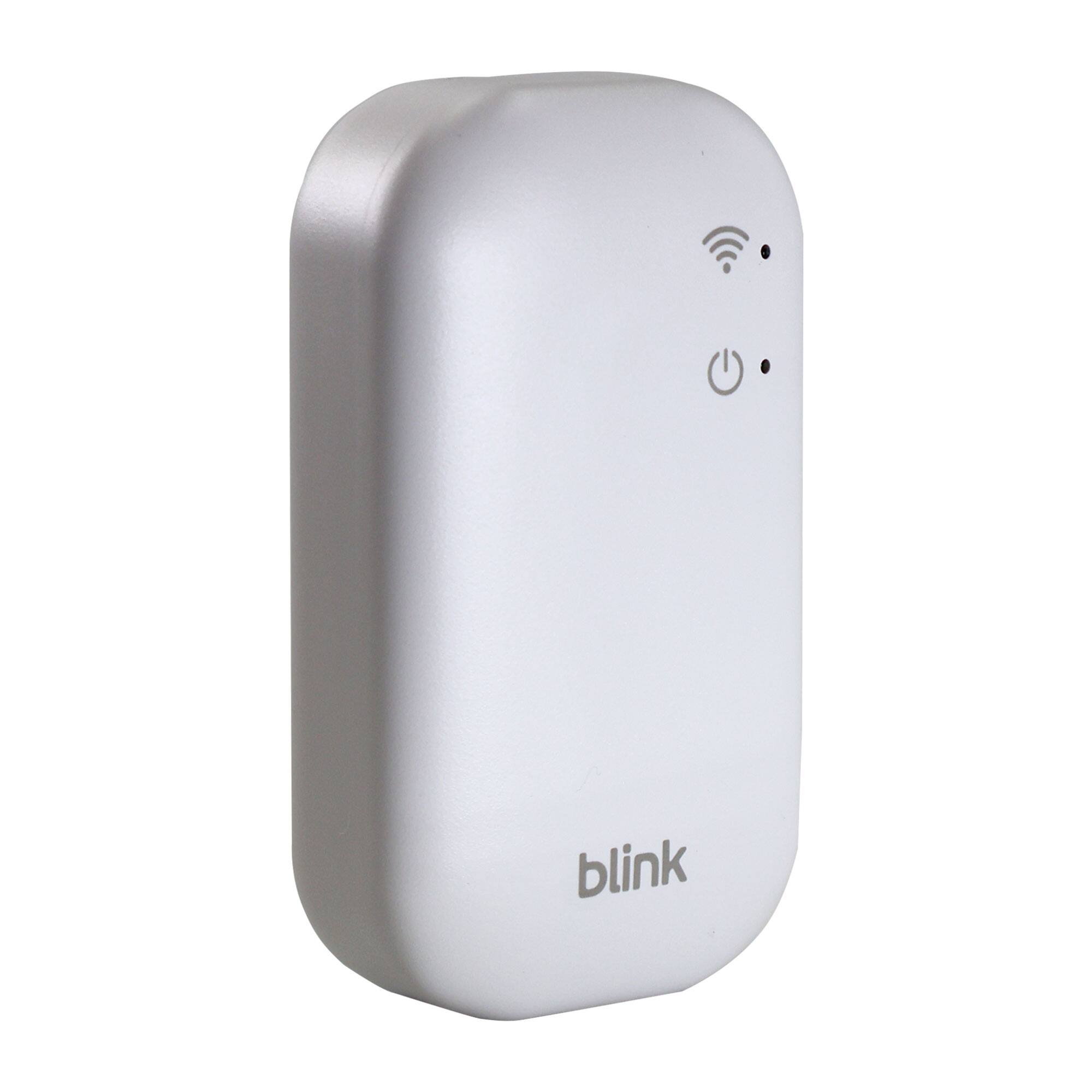 Back. Blink - Blink Outdoor 4 5-Camera System with Sync Module Core + Blink Video Doorbell - Black.