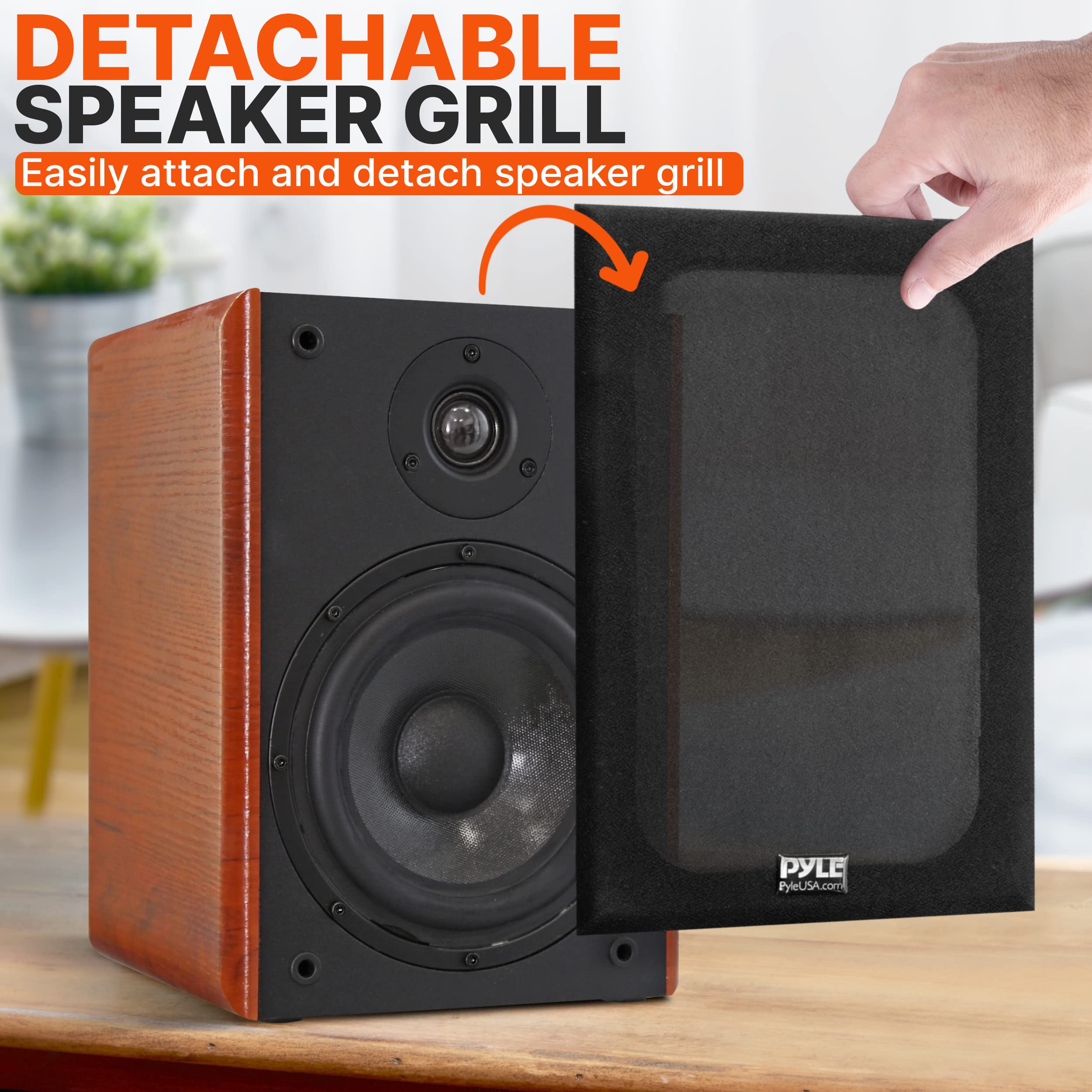 DETACHABLE SPEAKER GRILL  
Easily attach and detach speaker grill  

PYLE  
PyleUSA.com