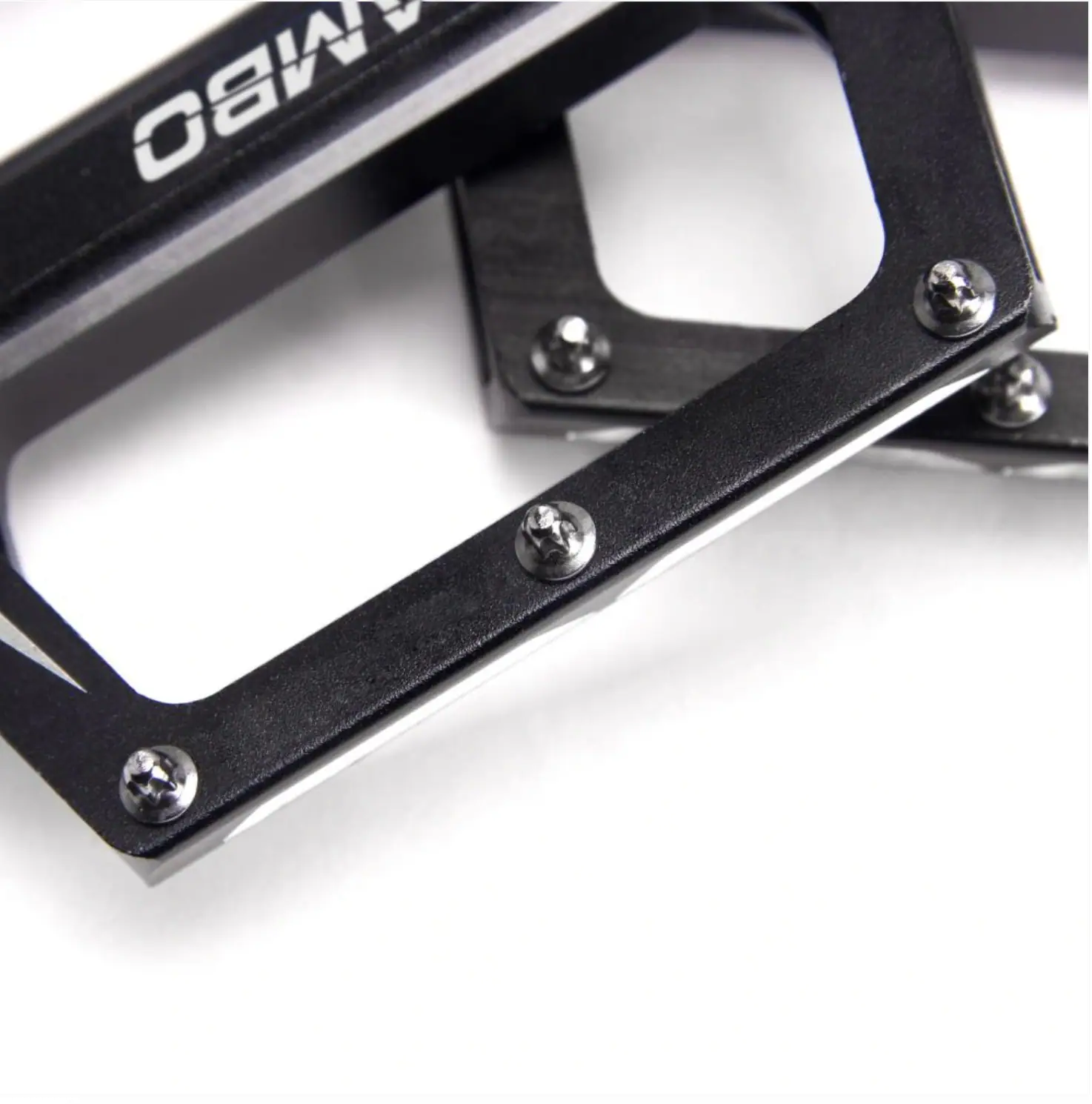 Angle. Rambo Bikes - Rambo Large Platform Anti-Slip Pedals - Black.