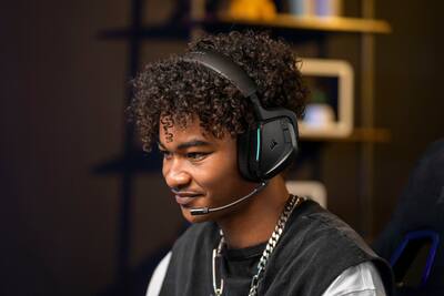 Corsair VOID v2: cuffie wireless da gioco con microfono per PC e console (-25 Corsair VOID v2: cuffie wireless da gioco con microfono per PC e console (-25