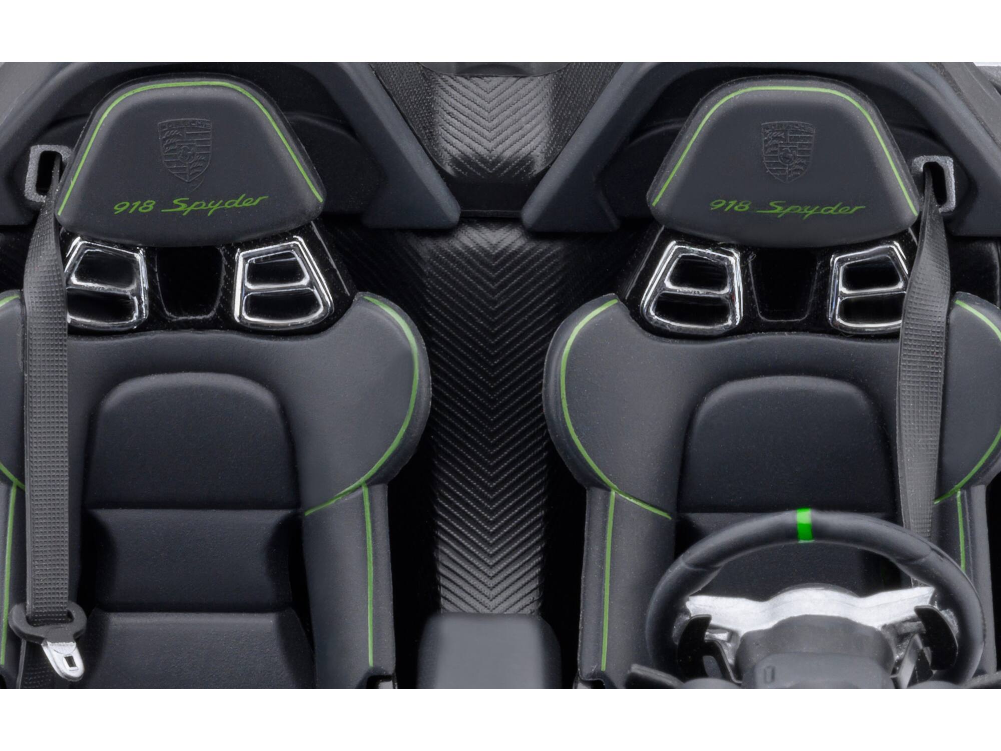 918 Spyder  
918 Spyder